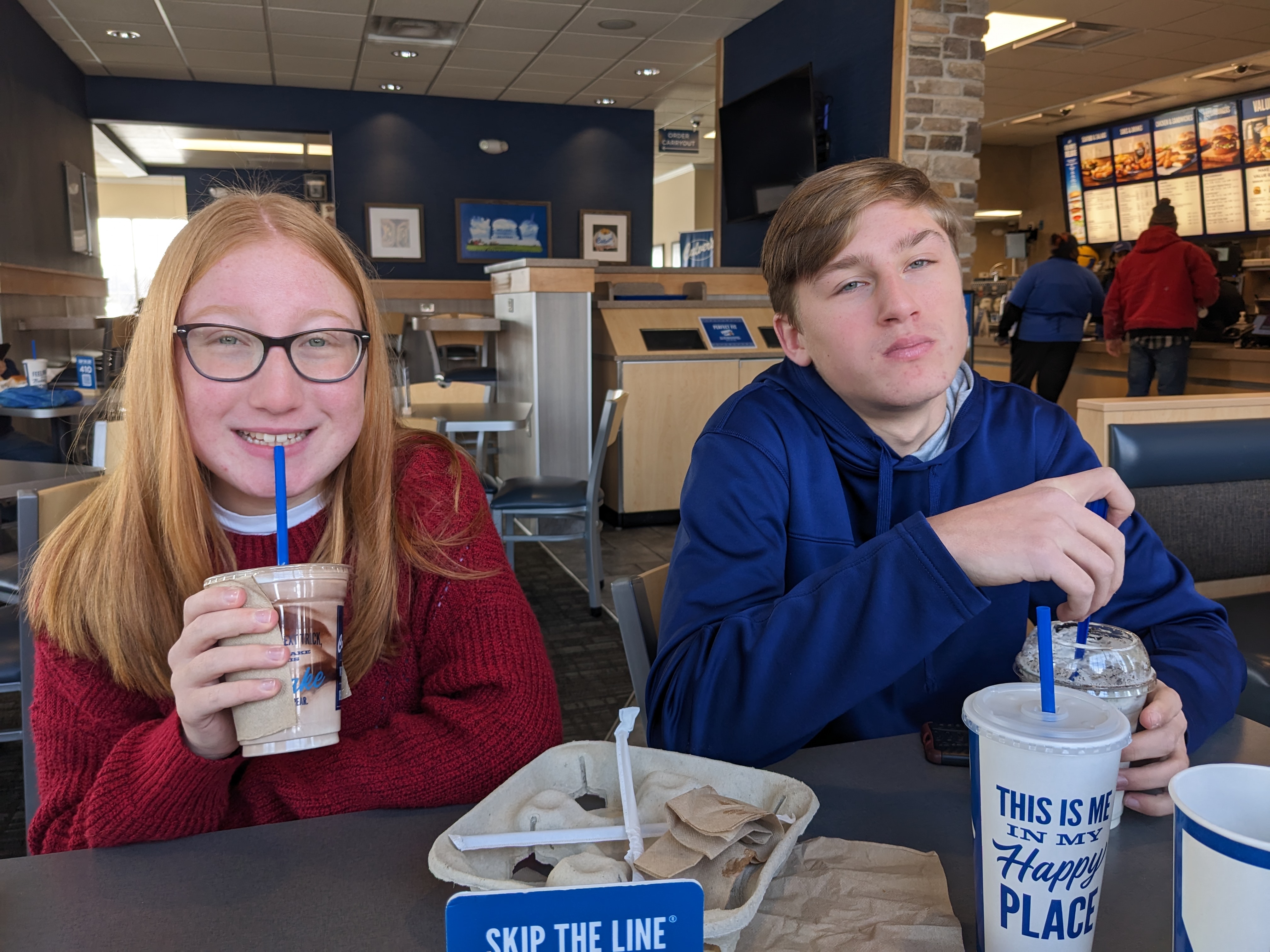 PXL 20221223 184152834