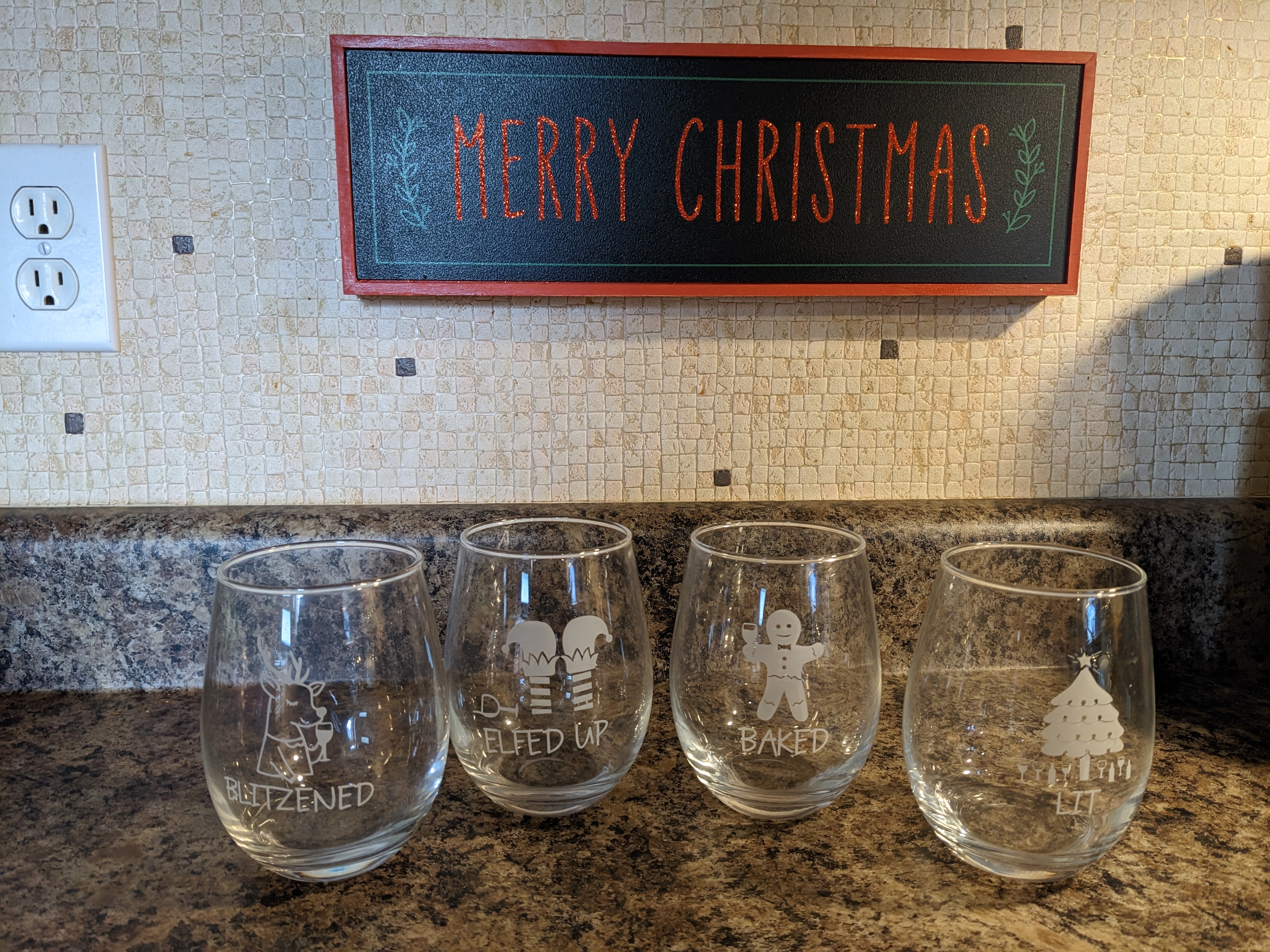 PXL 20231208 204736054.NIGHT