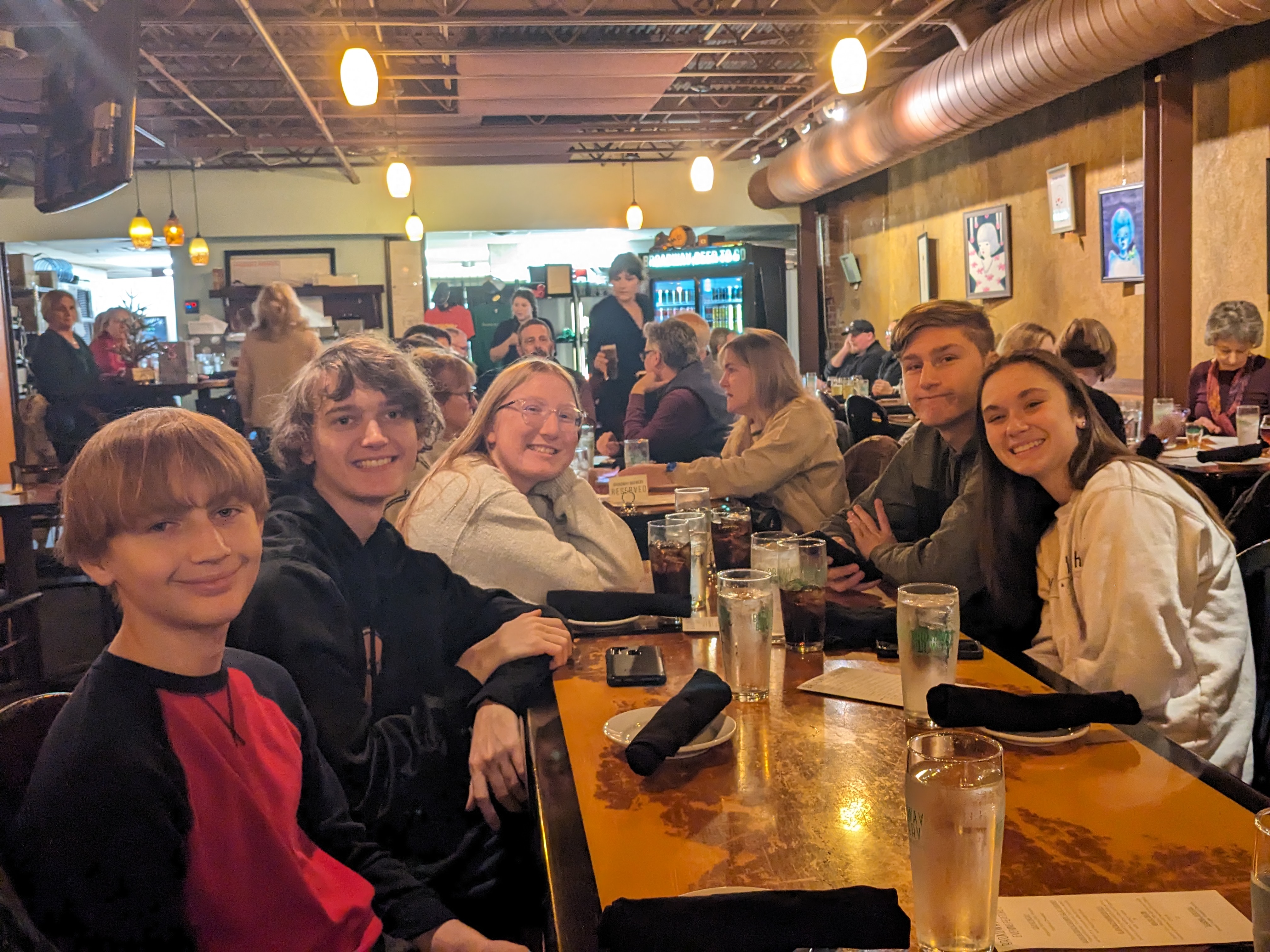 PXL 20231222 000516848