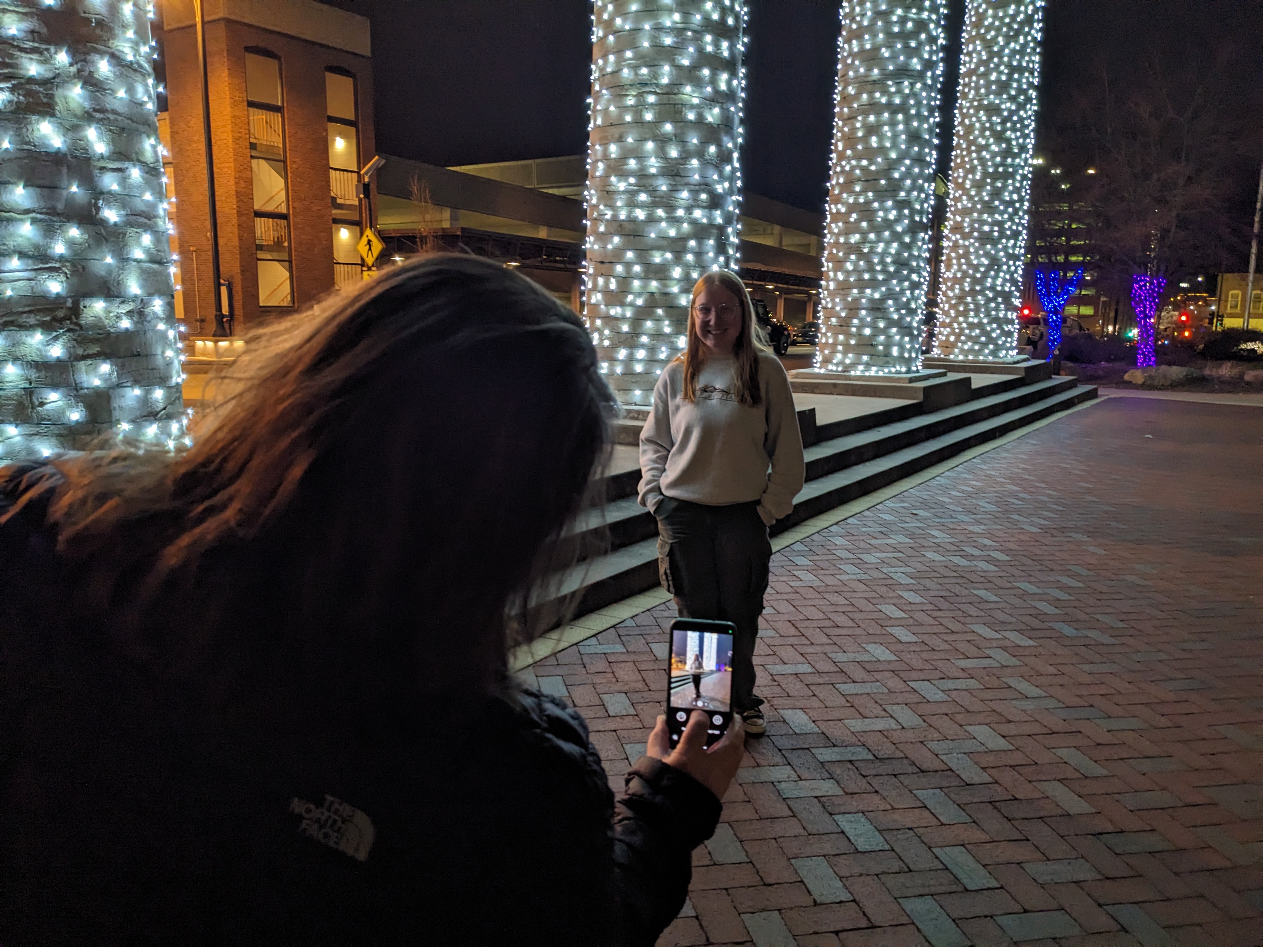 PXL 20231222 022347787