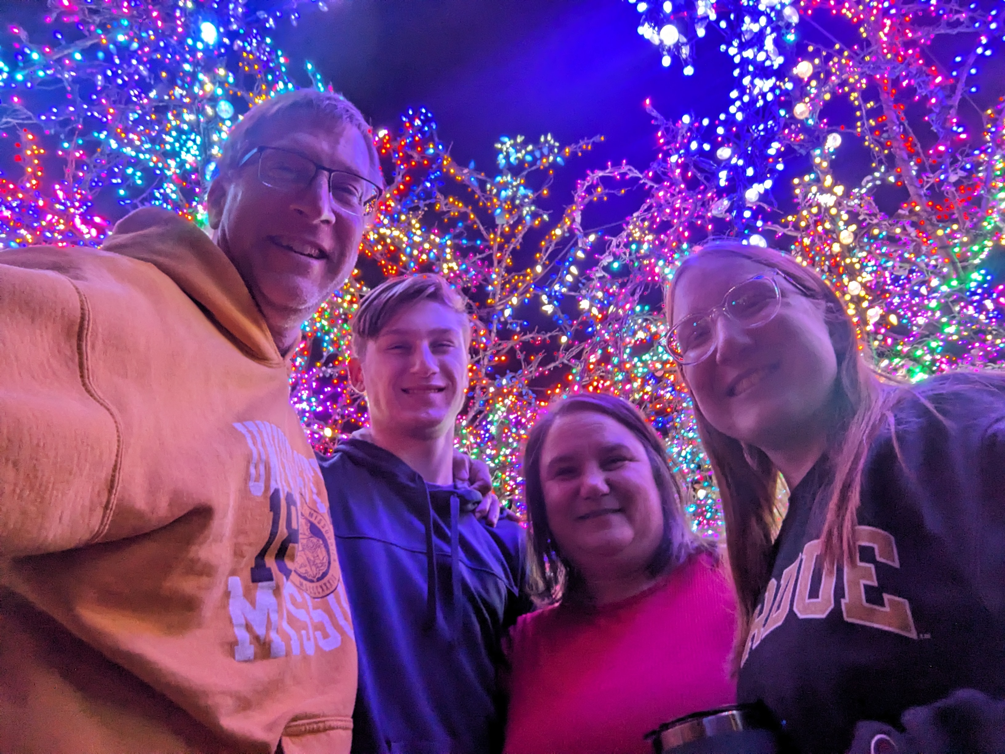 PXL 20231224 023801289