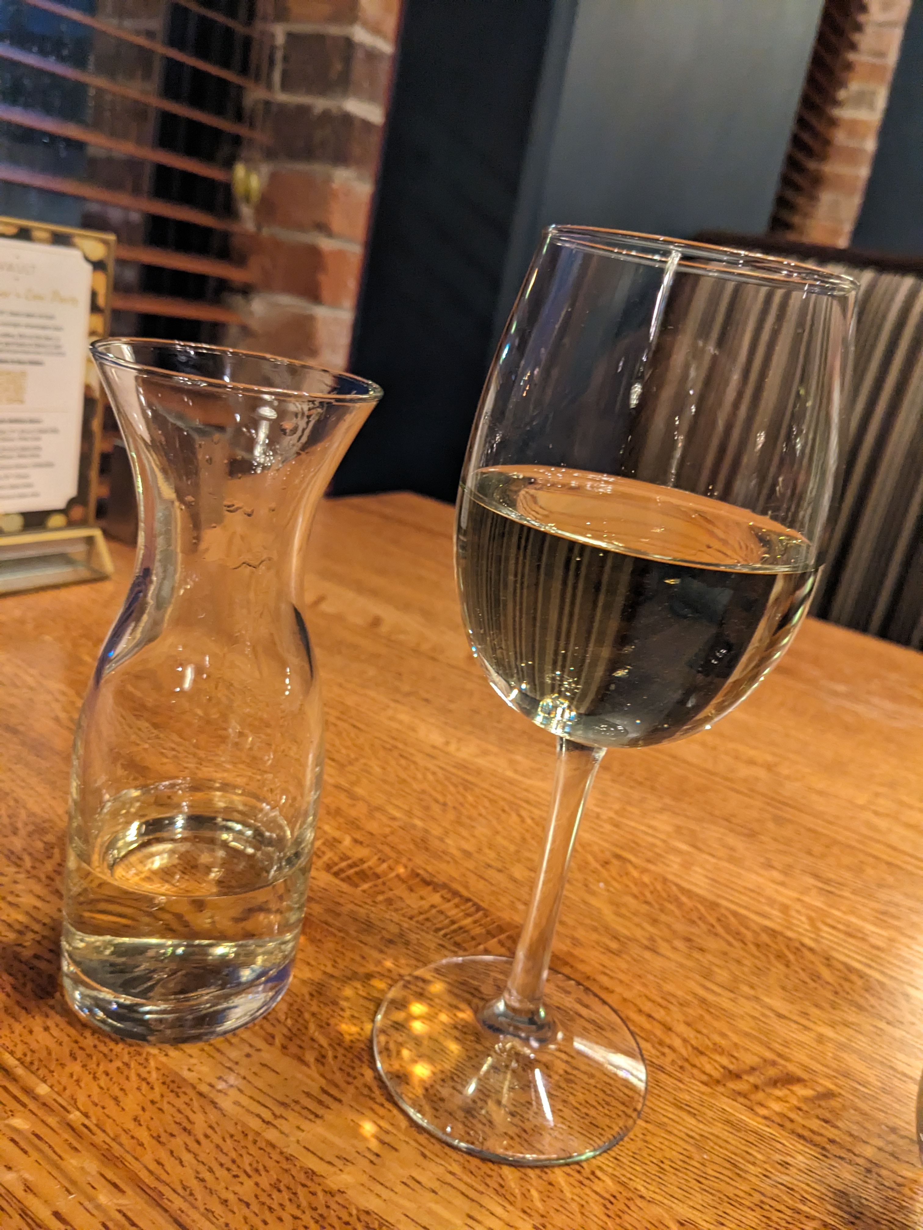 PXL 20231224 230854171