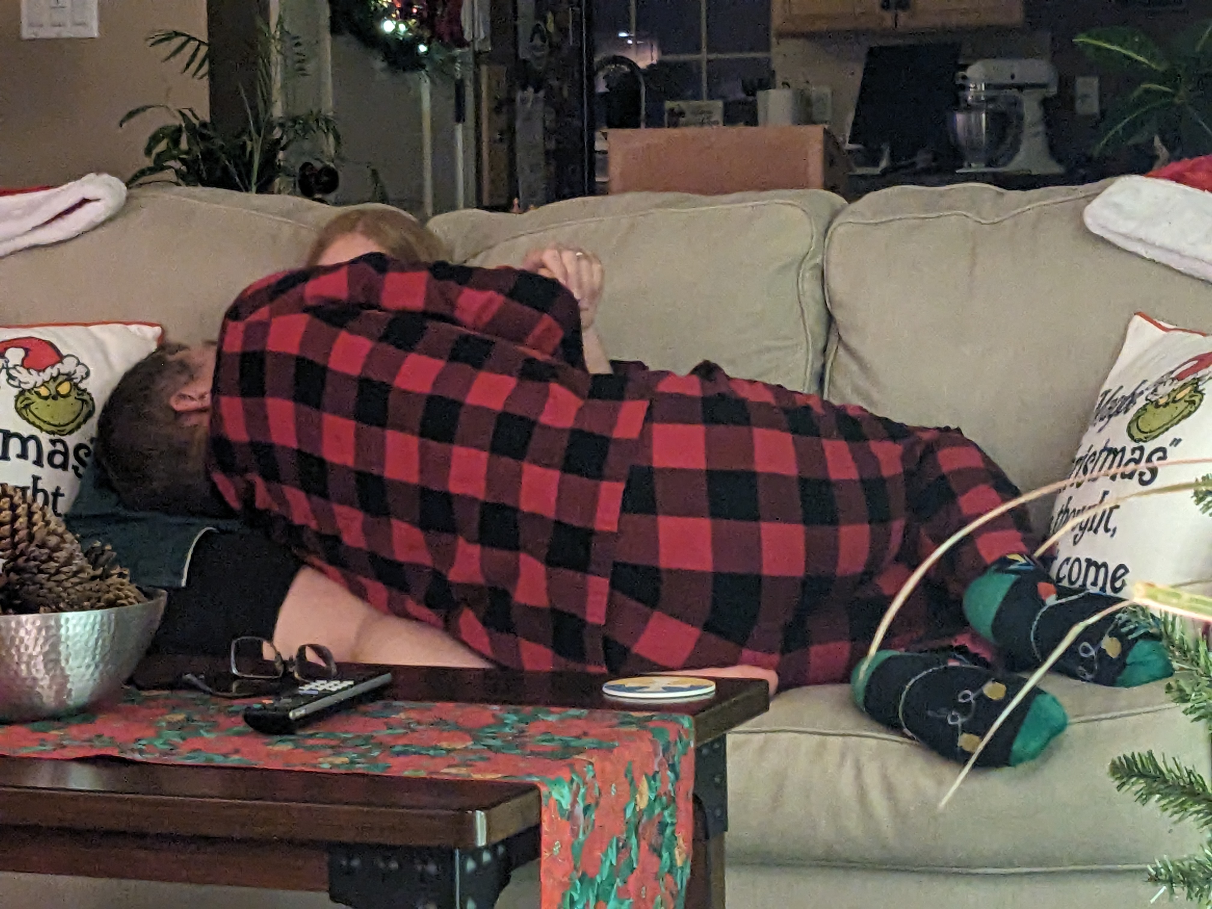 PXL 20231225 010359979