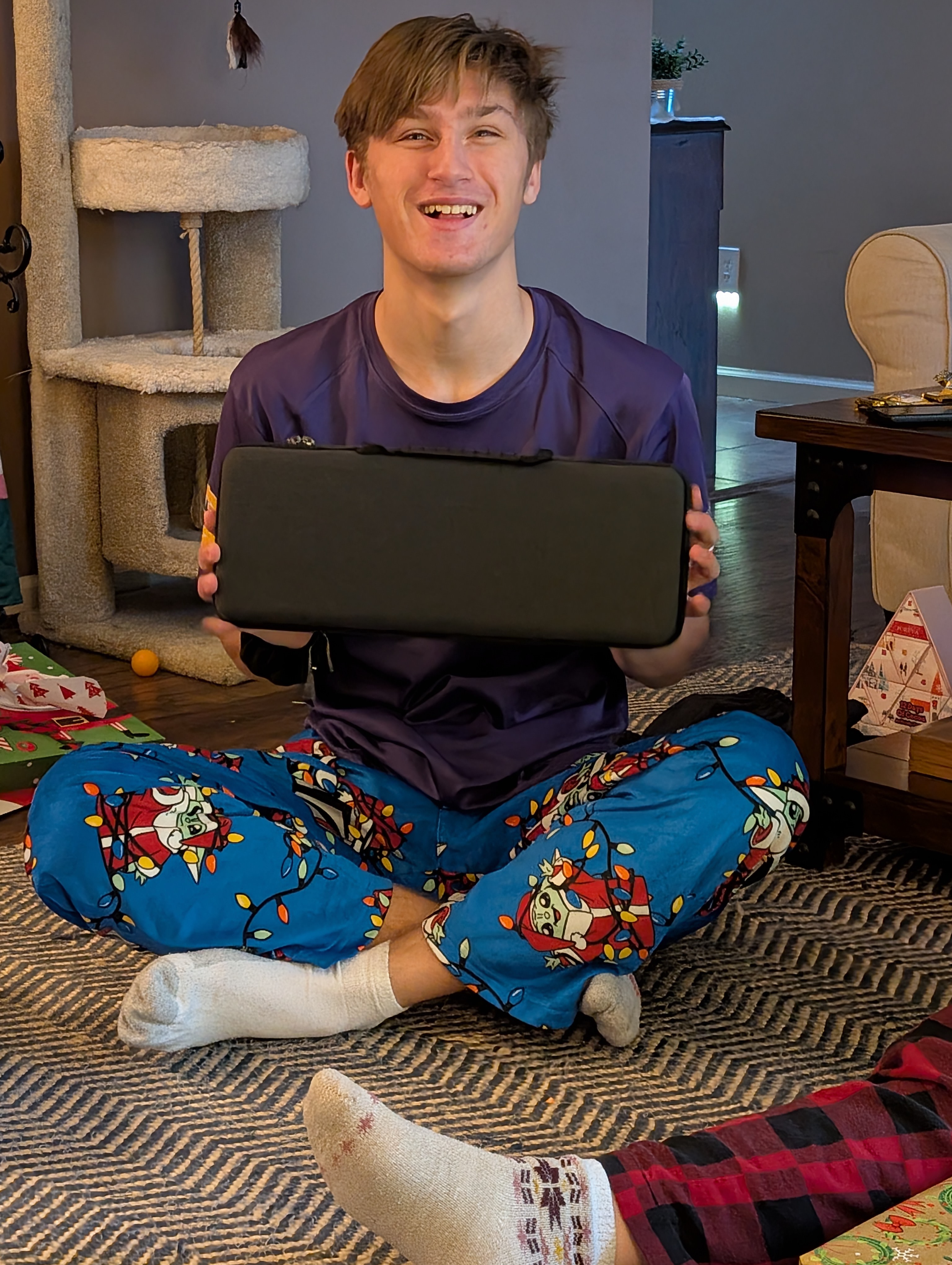 PXL 20241225 141043748