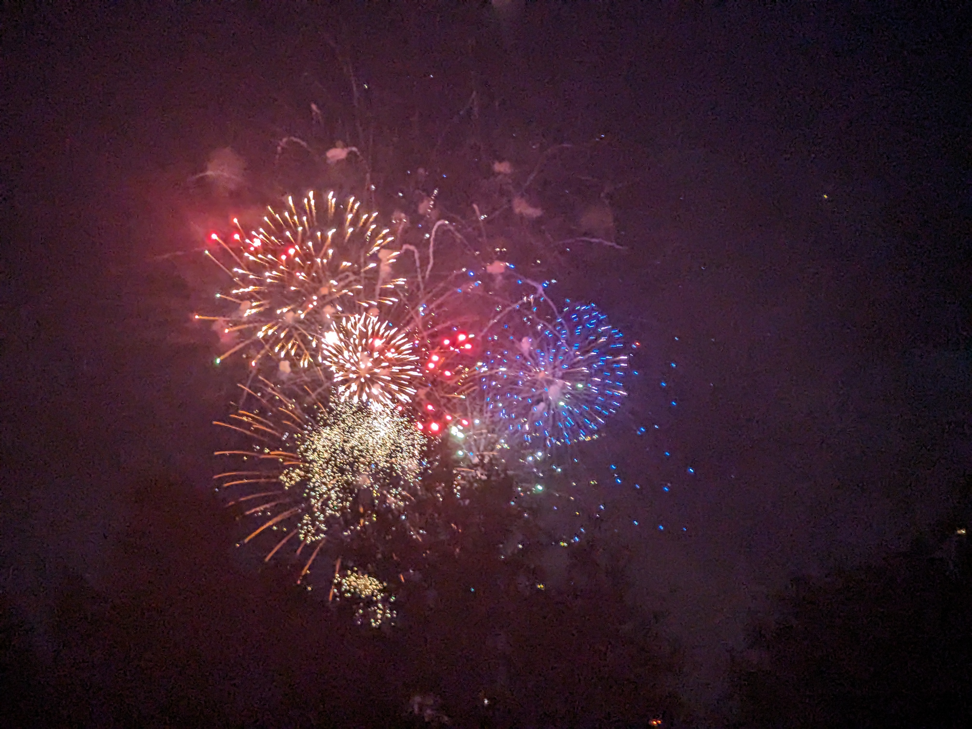 PXL 20240705 023229469