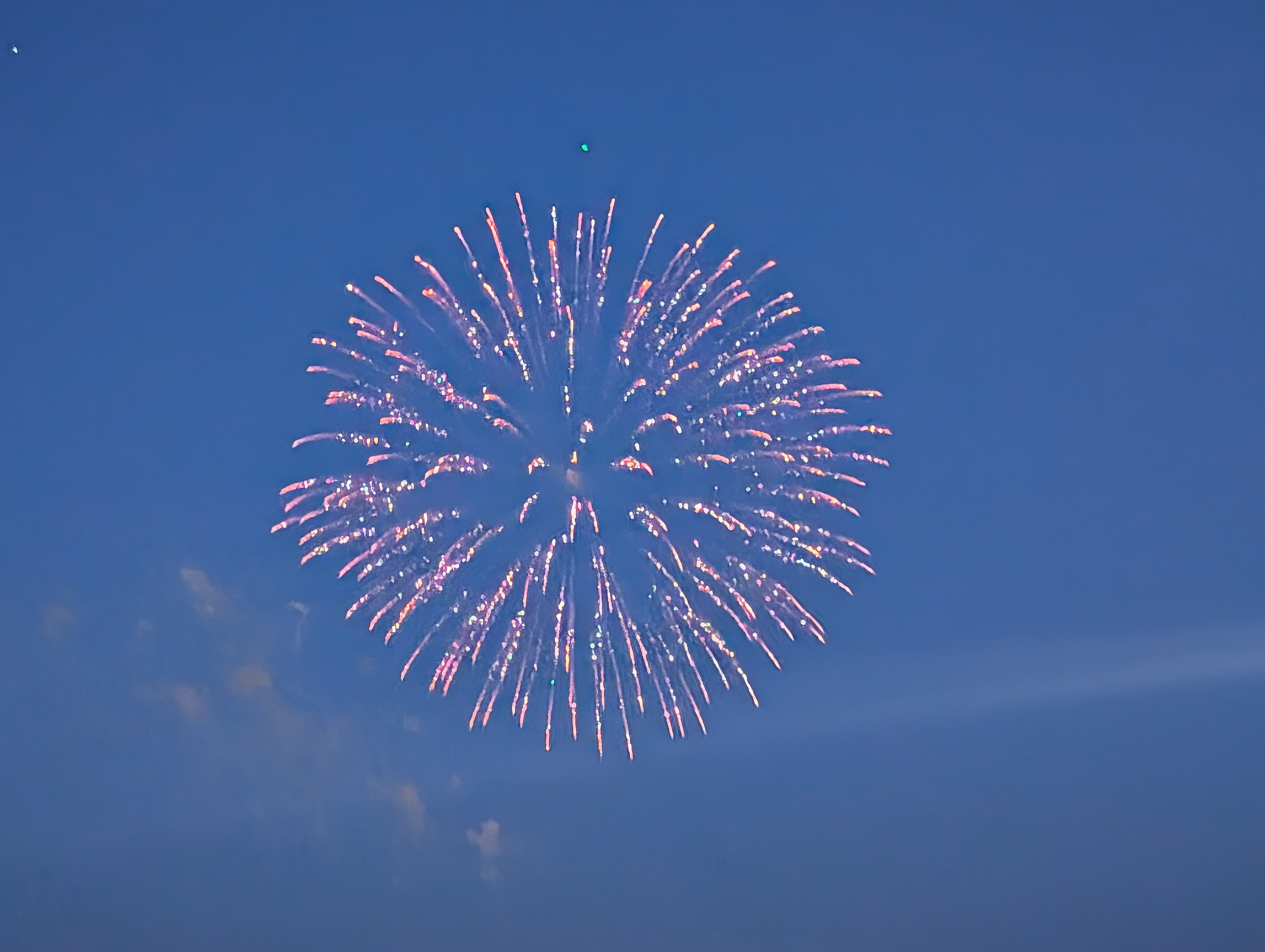 PXL 20250705 021910966