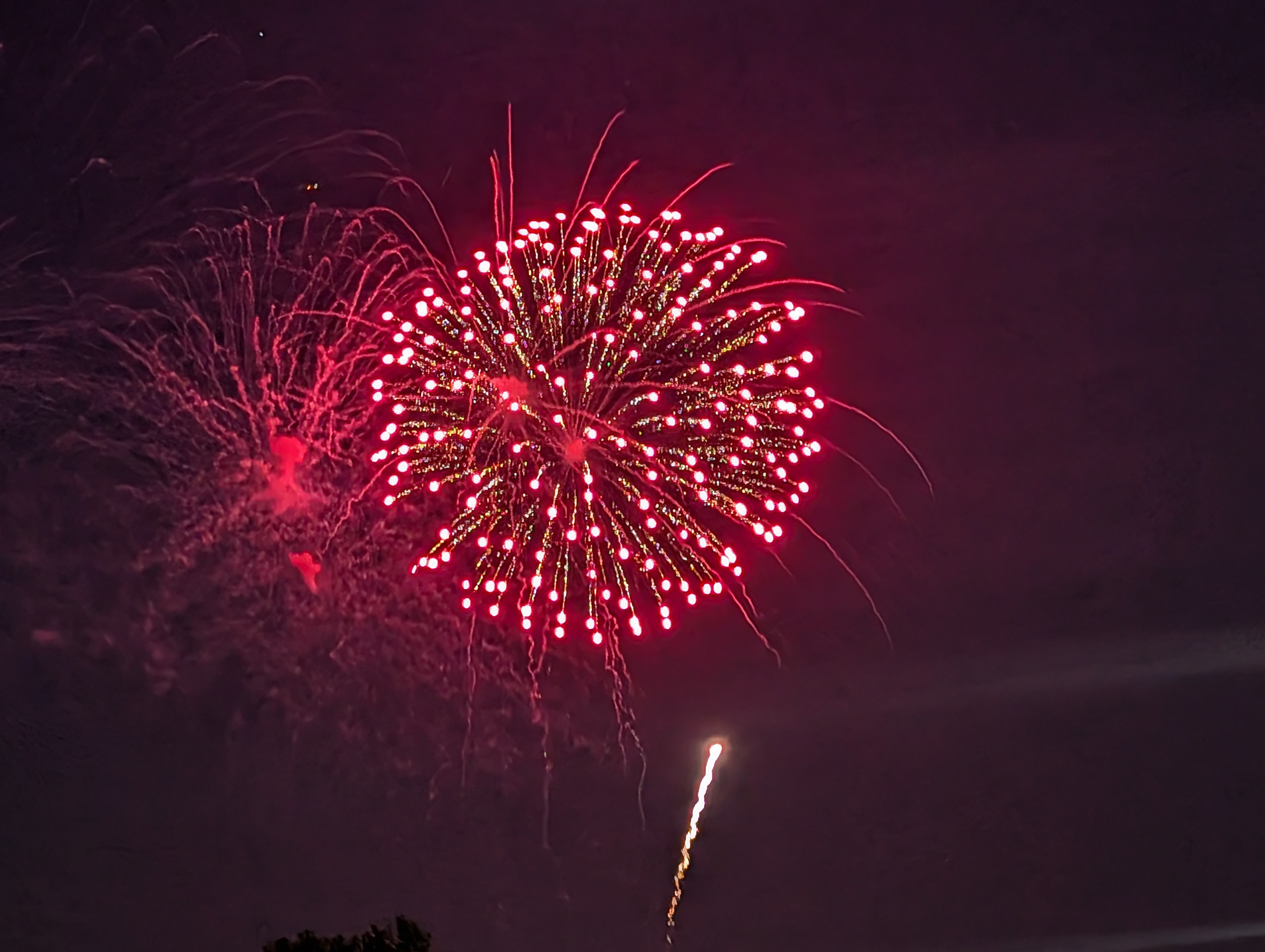 PXL 20250705 023218773