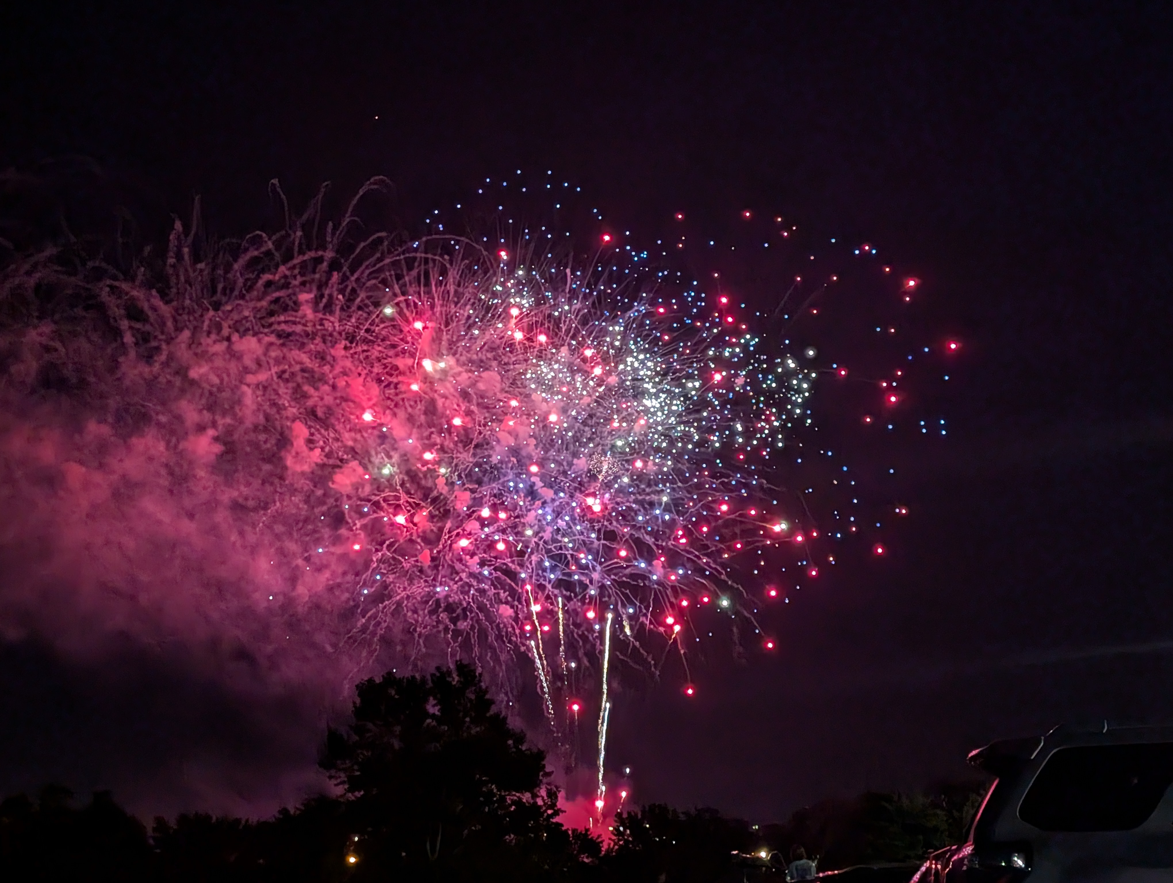 PXL 20250705 023445137