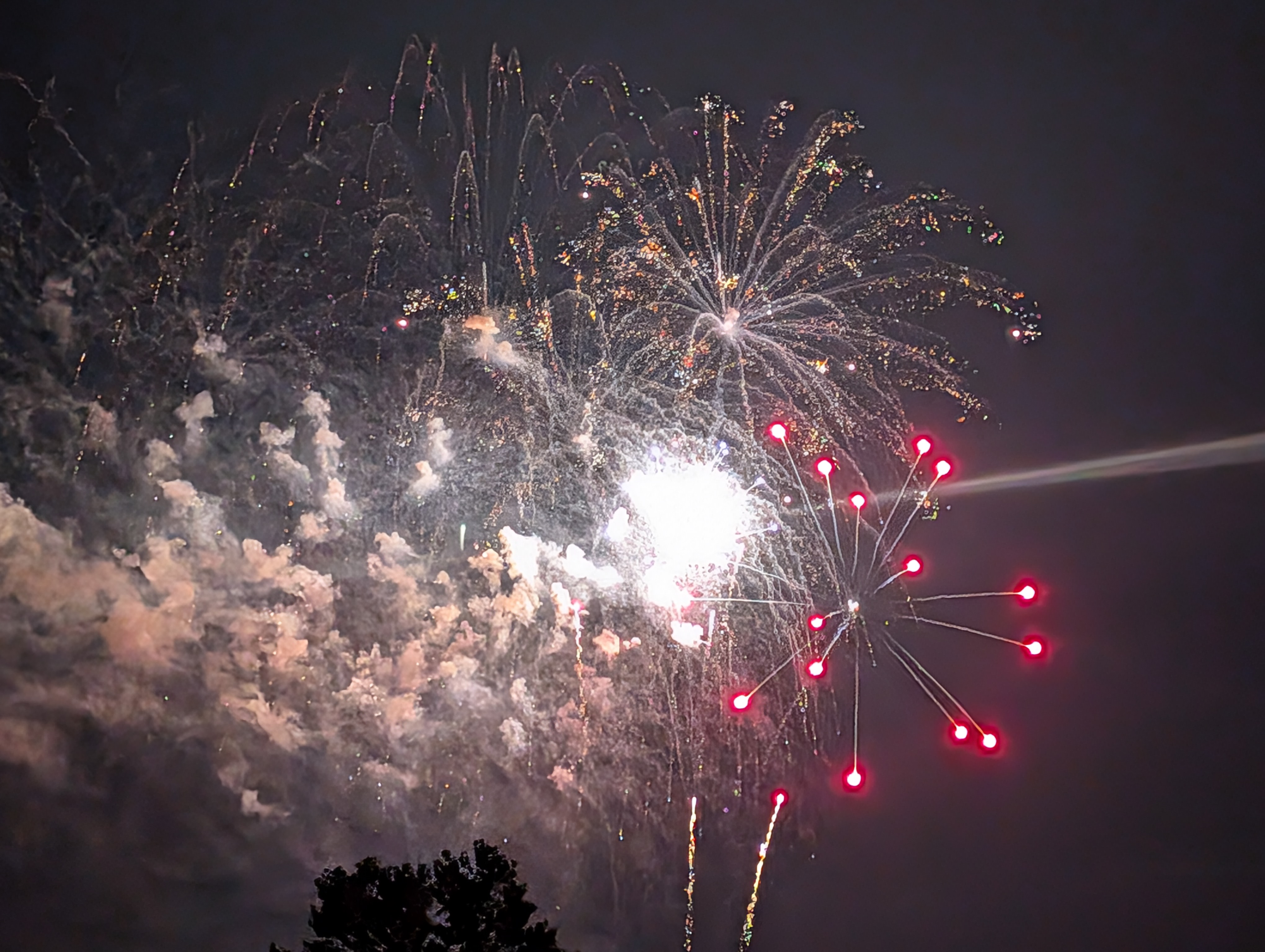 PXL 20250705 023514875