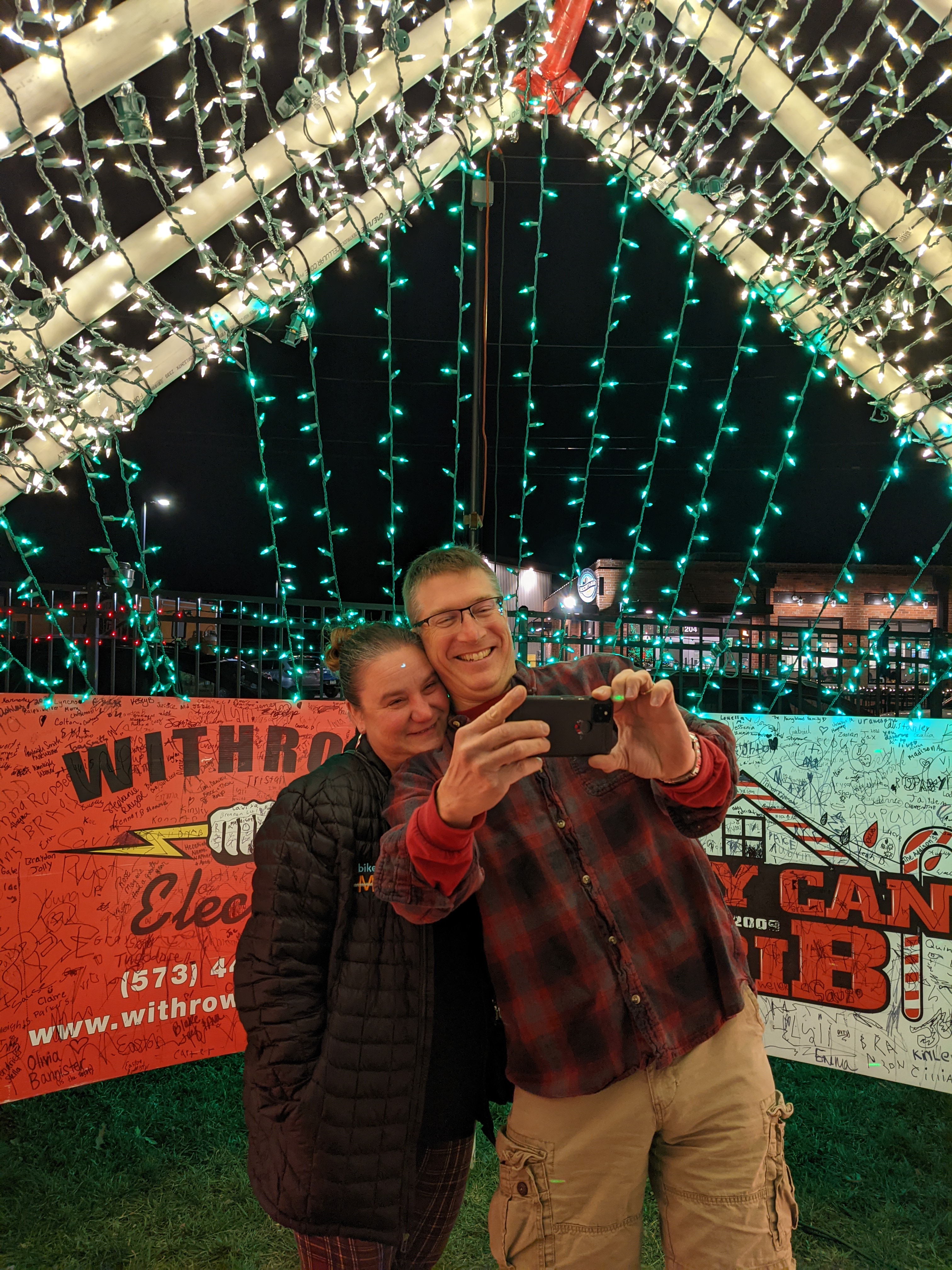 PXL 20211128 015723036