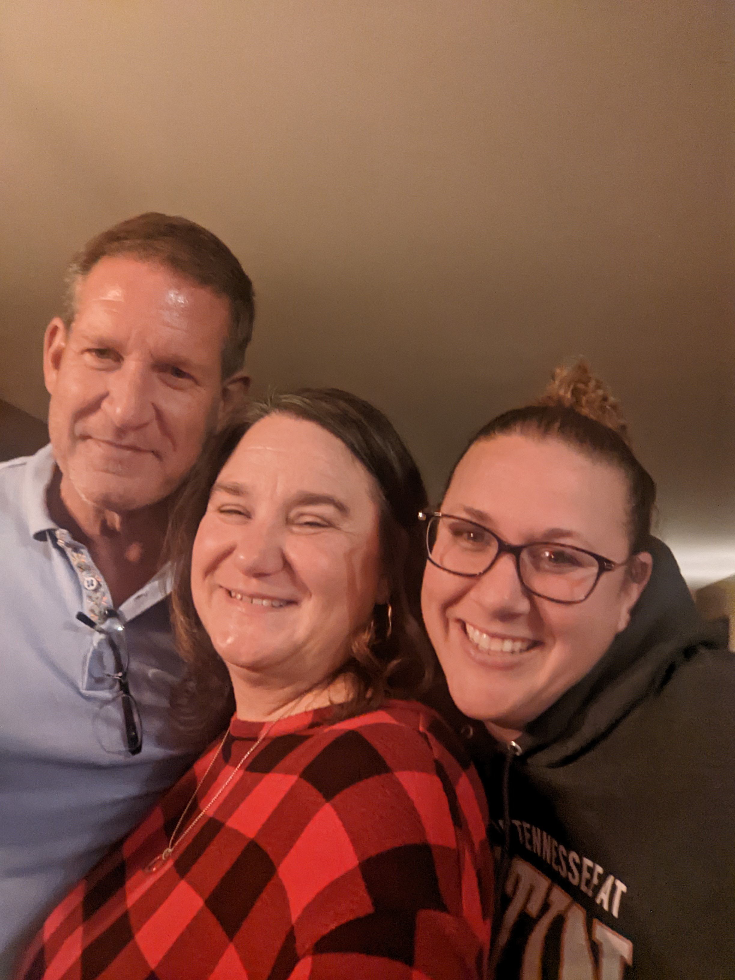 PXL 20221123 234027776