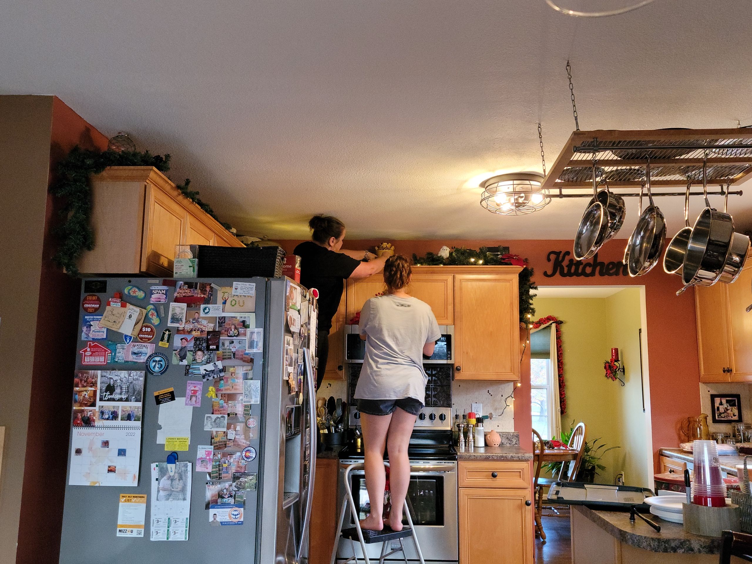 PXL 20221126 AddyandAuntErica1