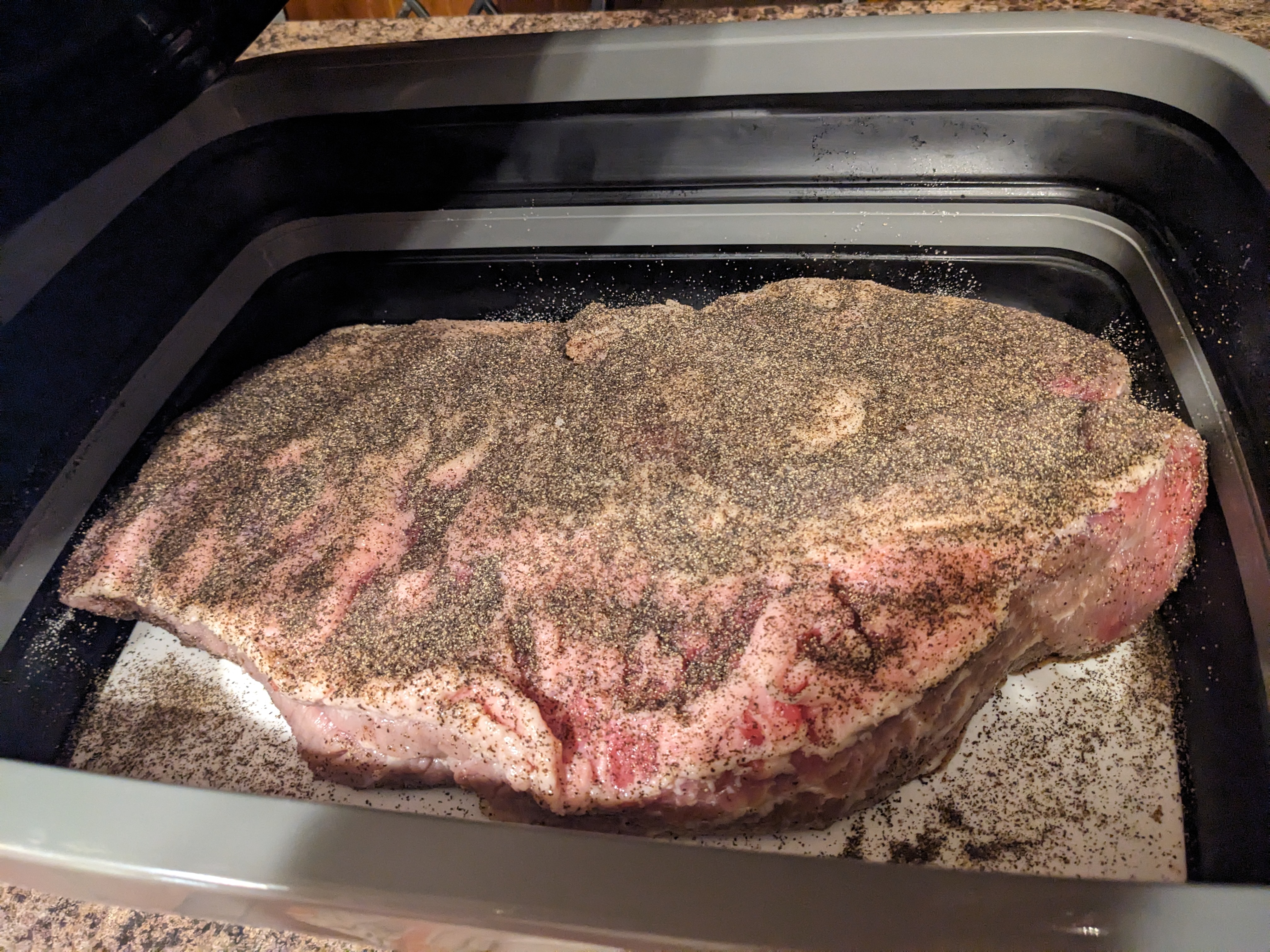 PXL 20231122 030700995