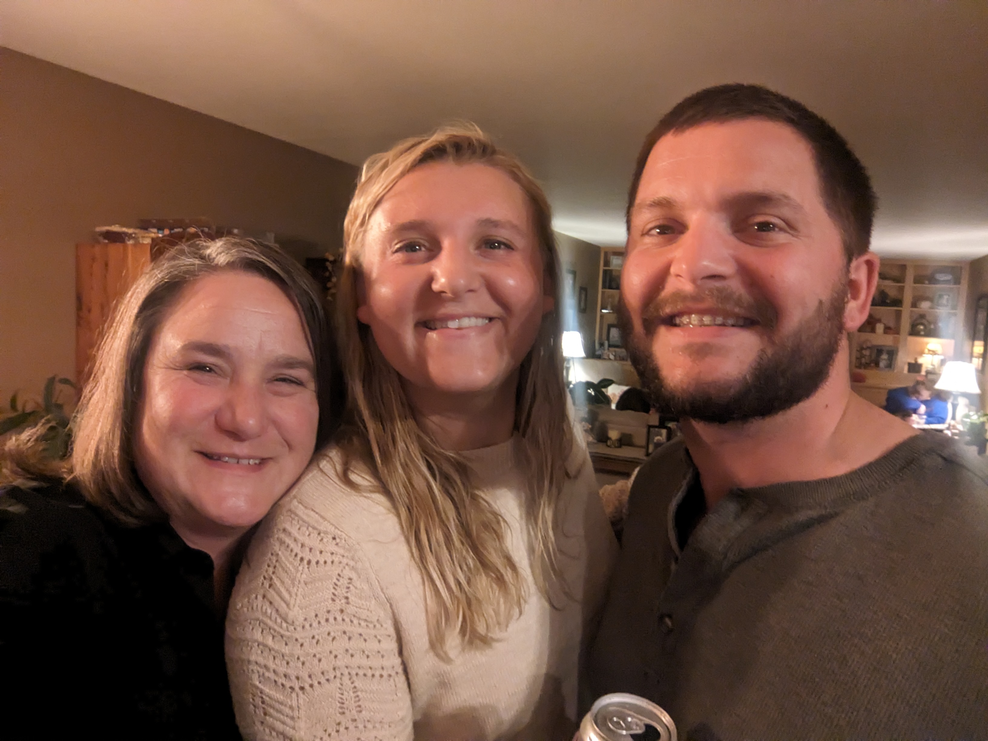 PXL 20231124 004350559