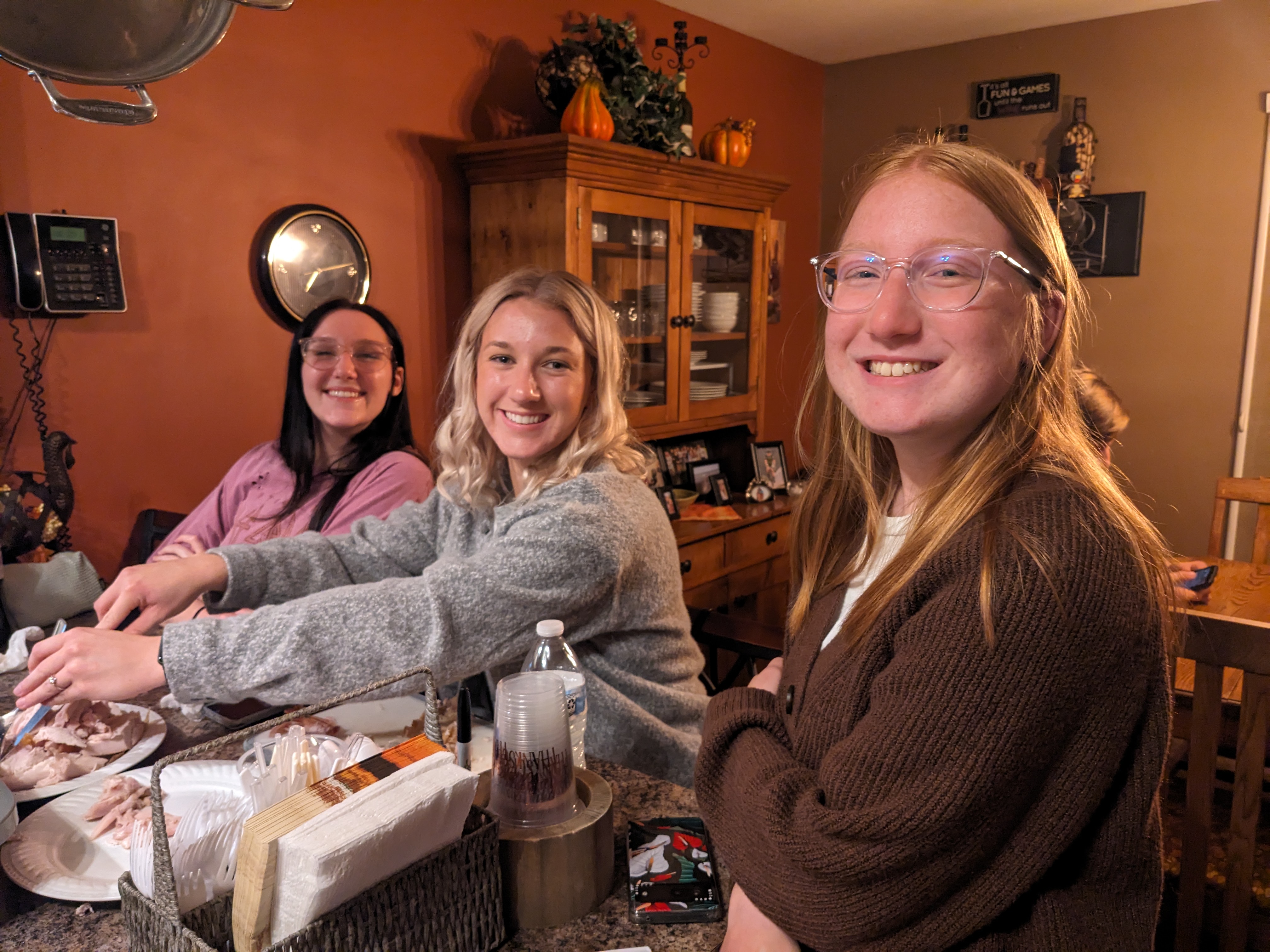 PXL 20231124 011429875