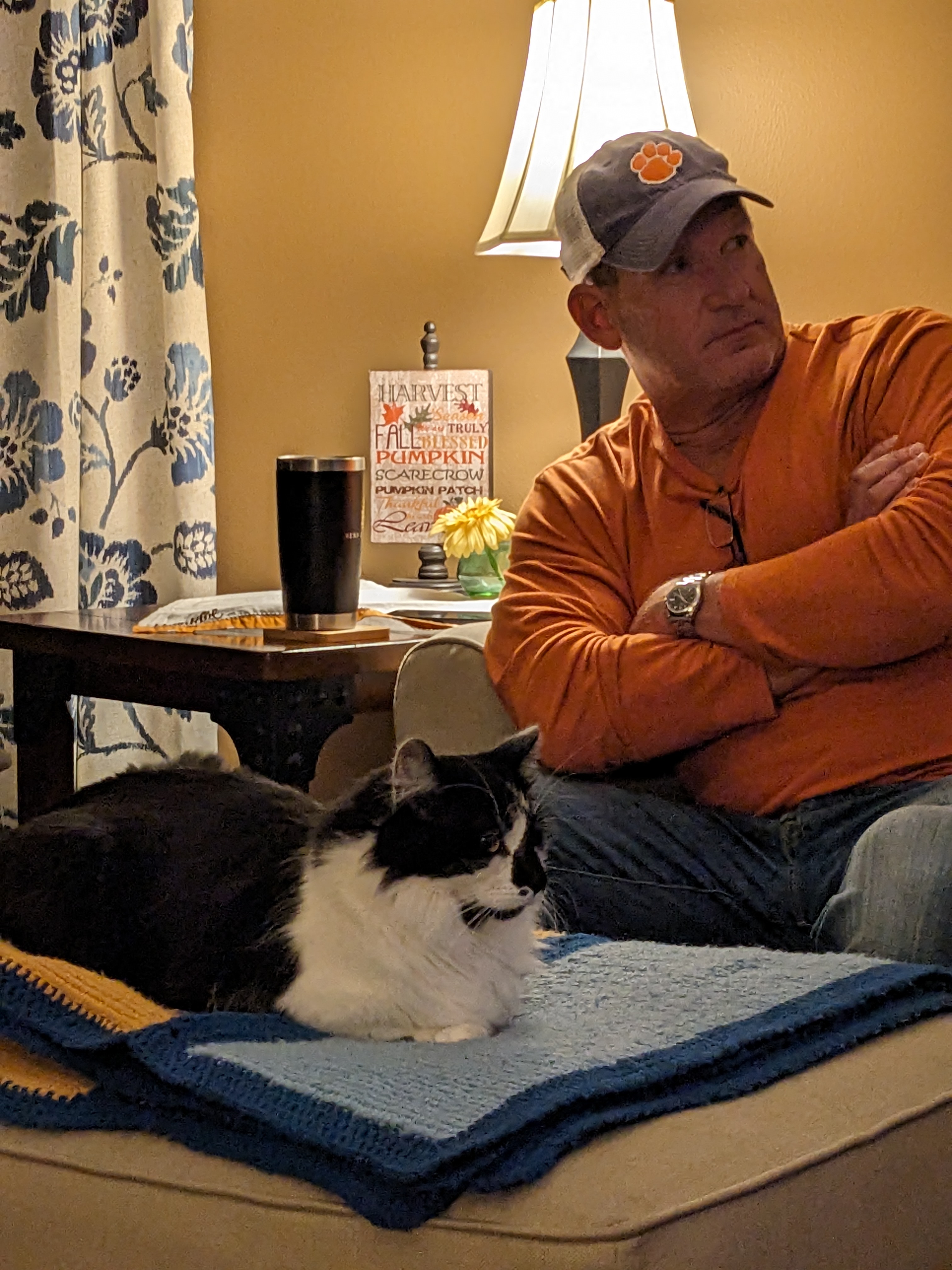 PXL 20231125 031830308.MP