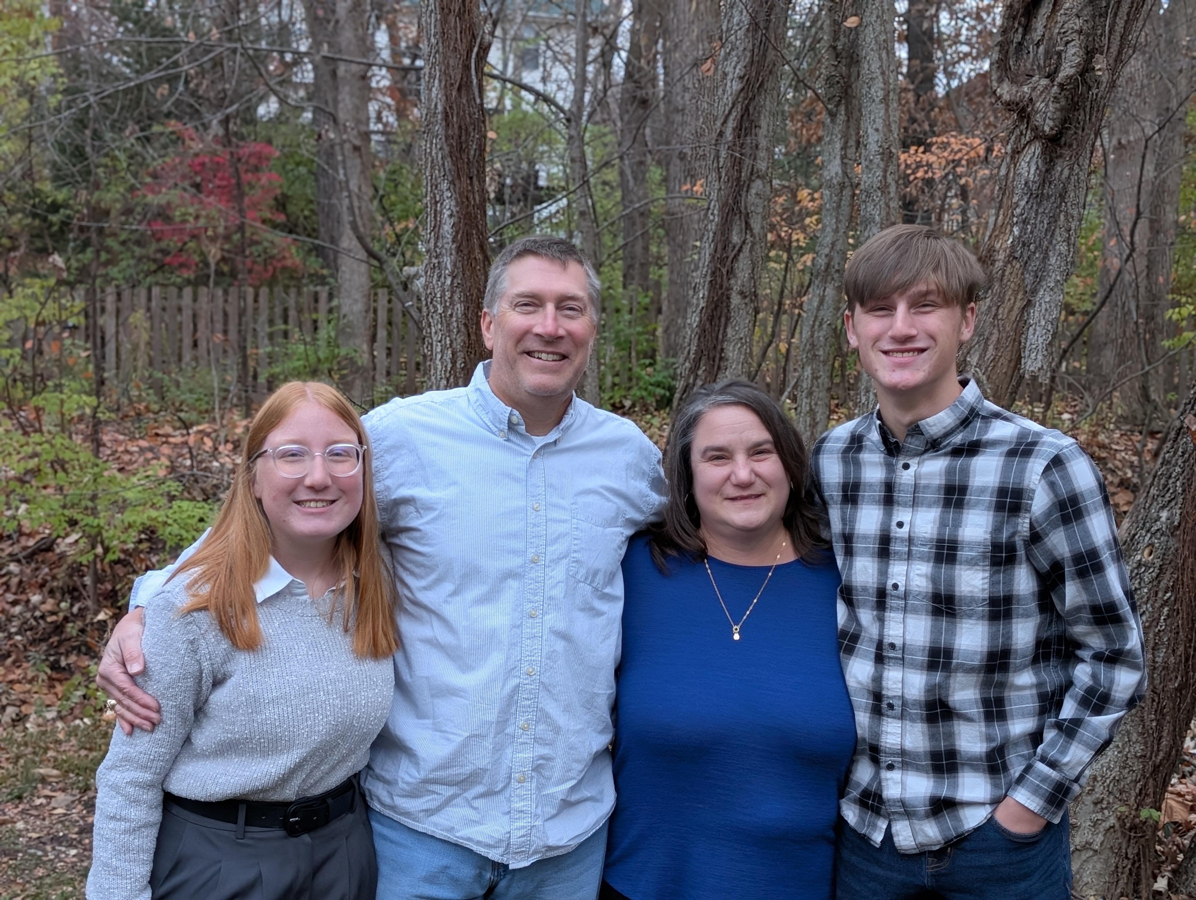 PXL 20241128 221537186.PORTRAIT