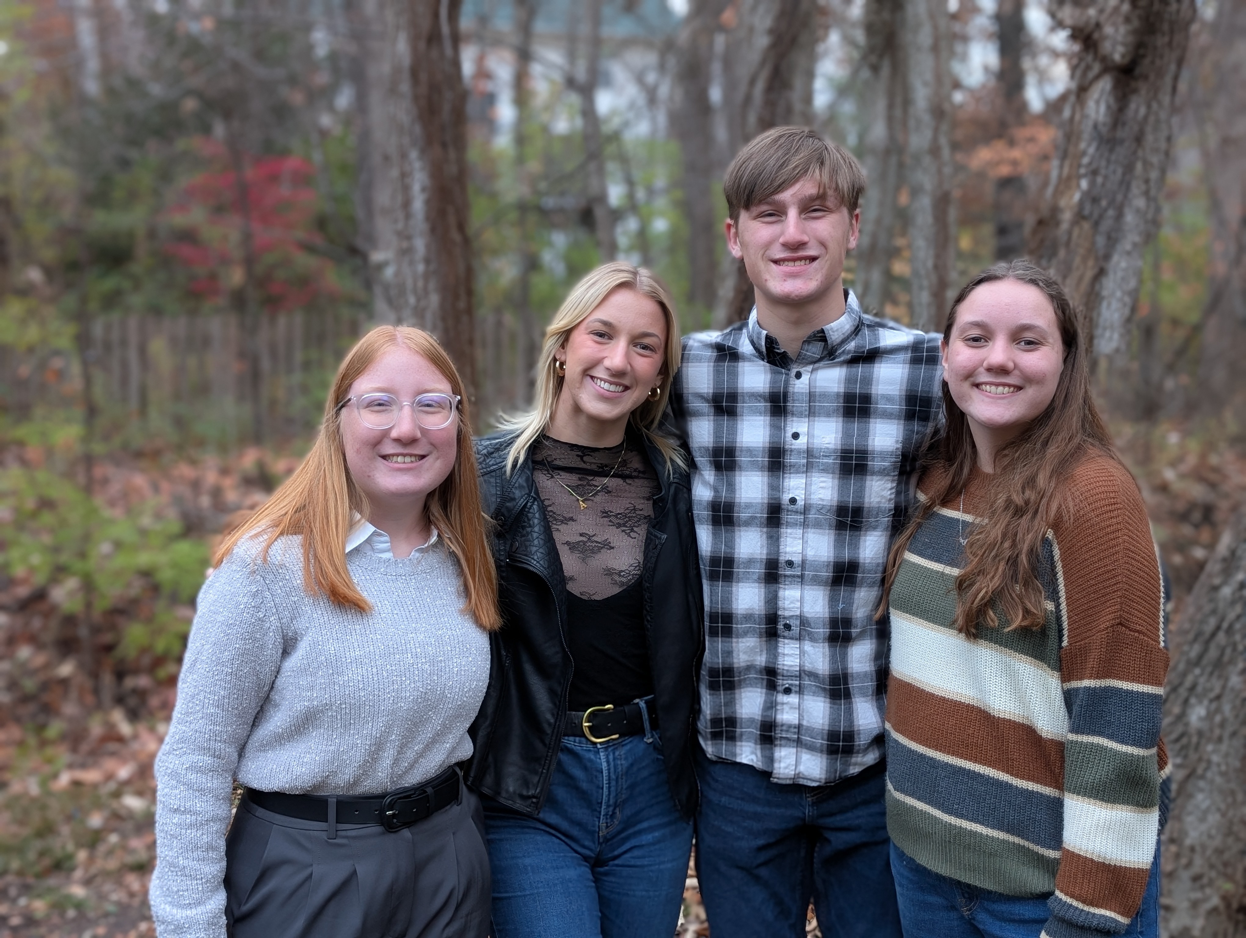 PXL 20241128 221719308.PORTRAIT