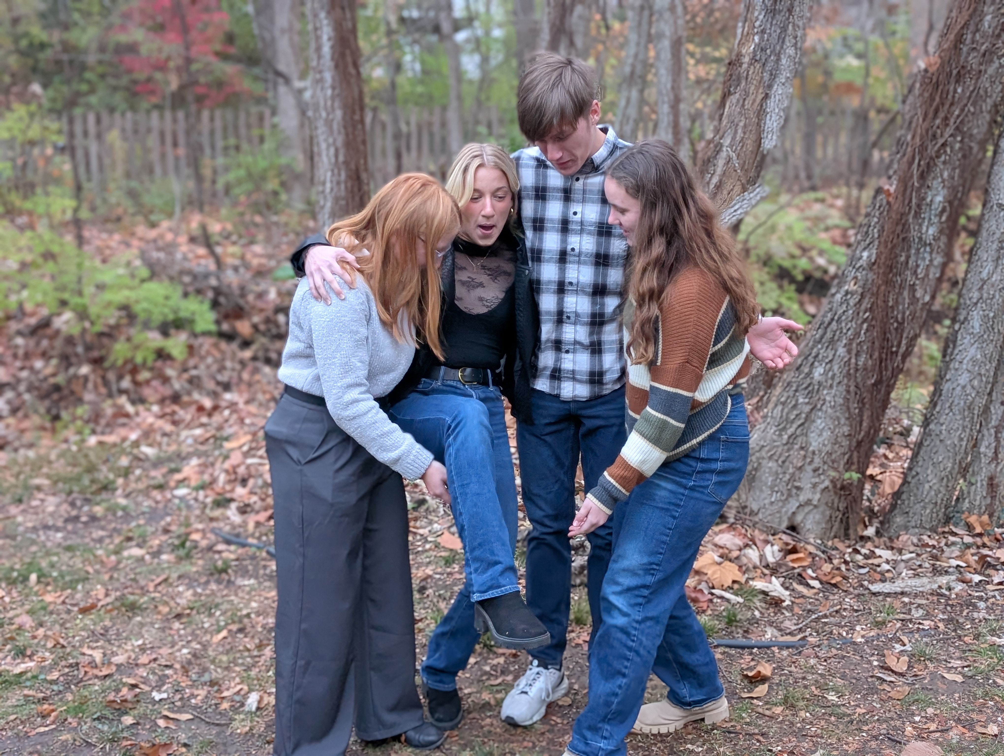 PXL 20241128 221725991.PORTRAIT