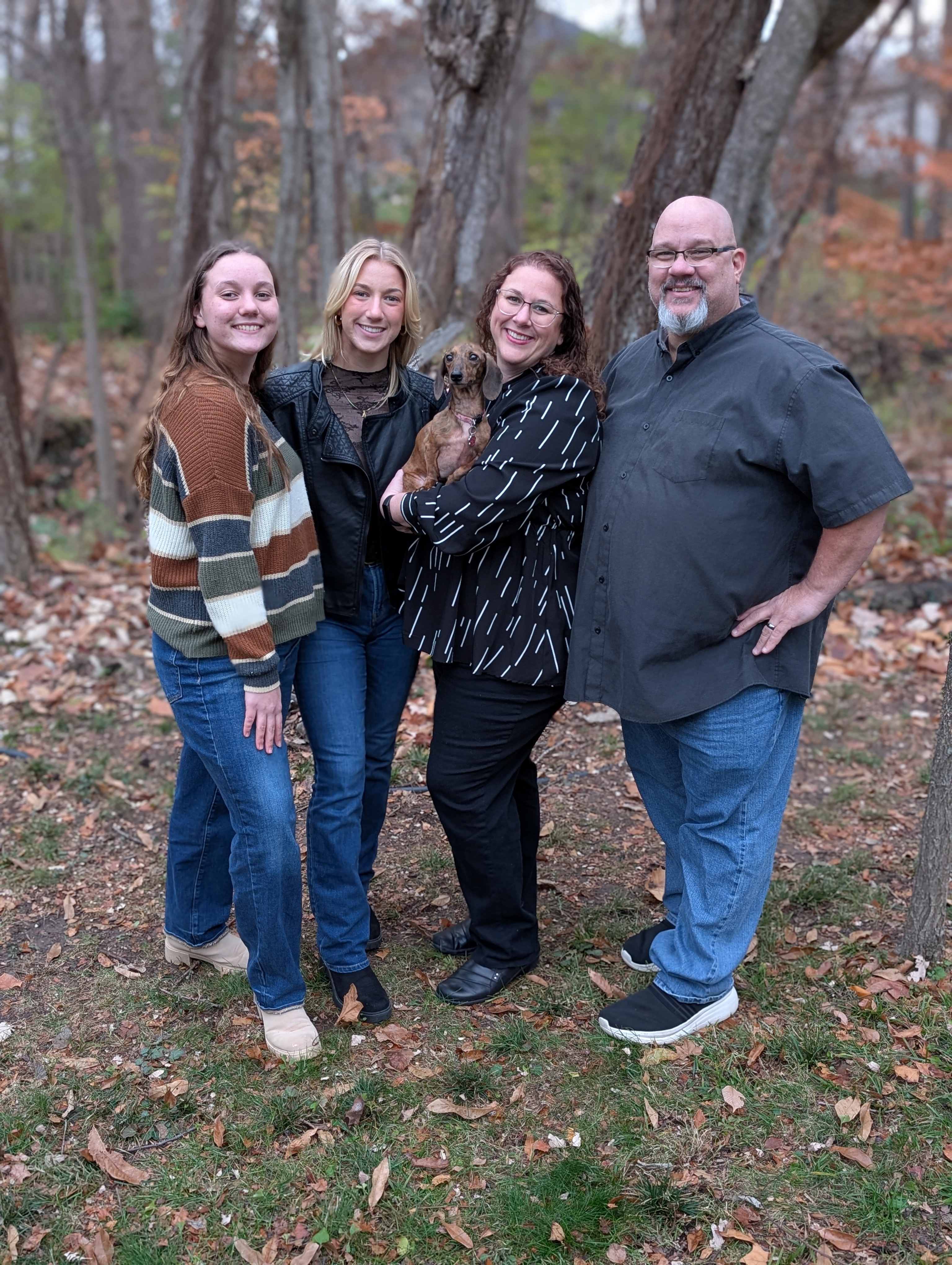 PXL 20241128 221907569.PORTRAIT