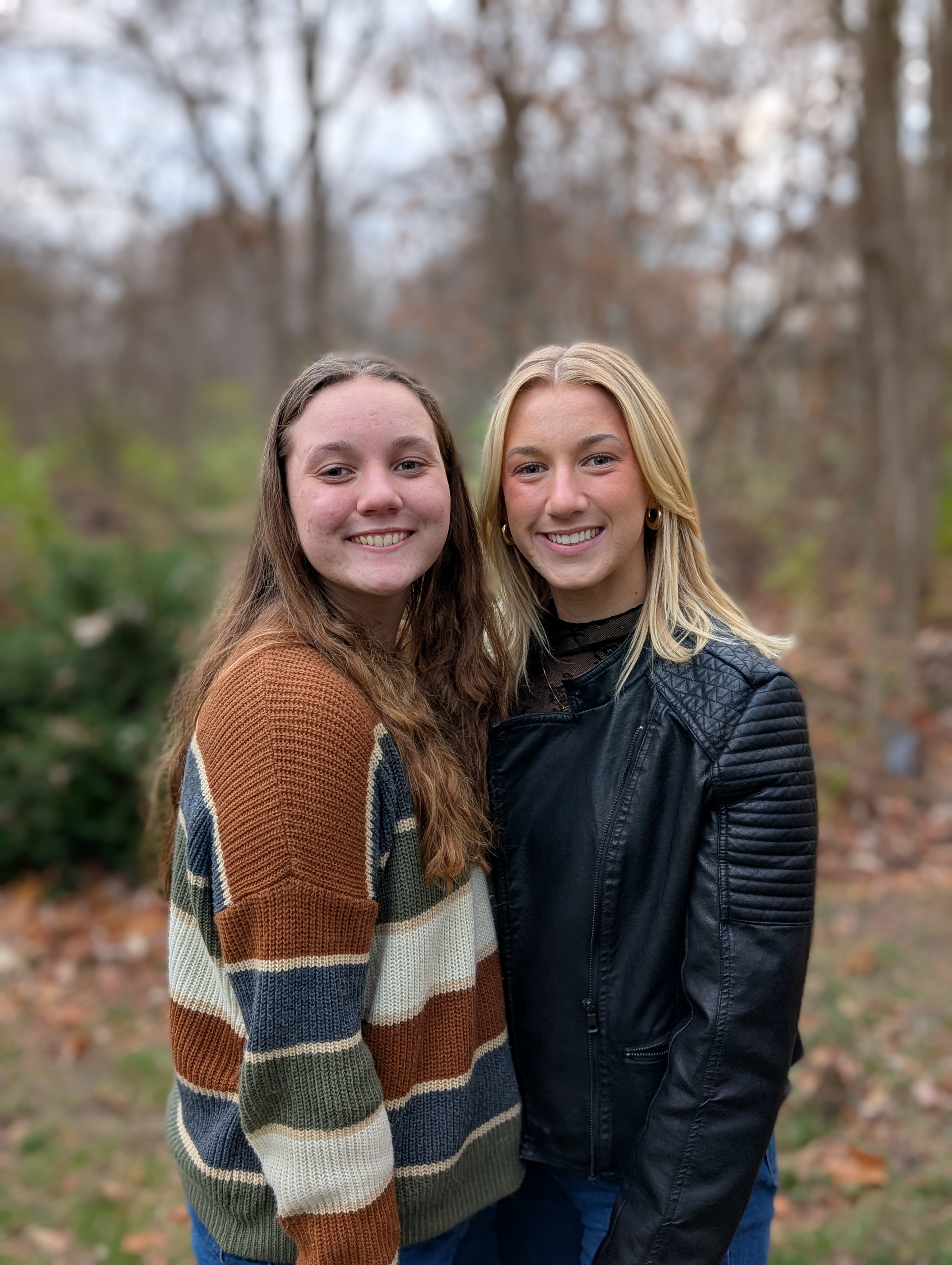 PXL 20241128 222057885.PORTRAIT