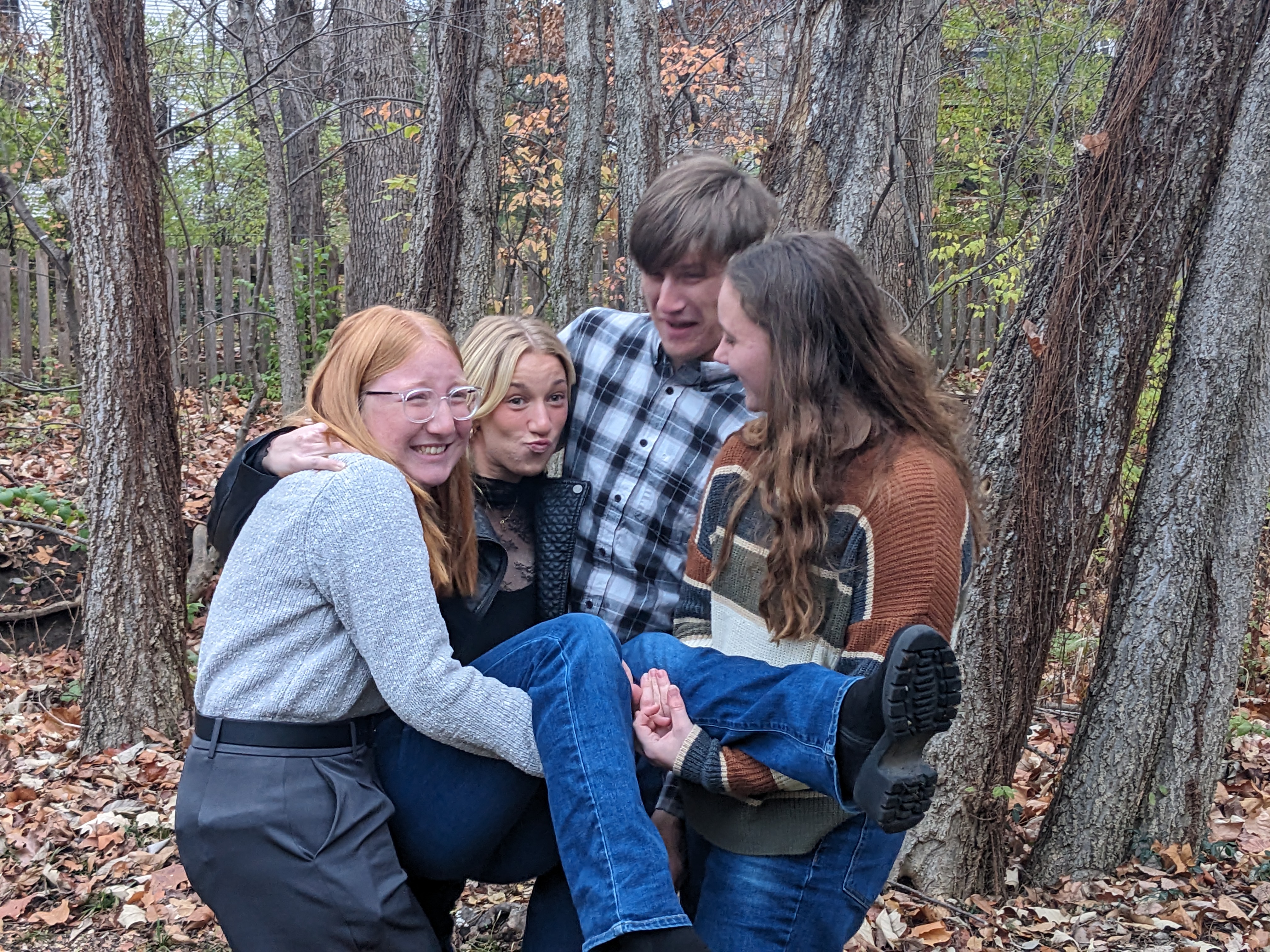 PXL 20241128 221731401