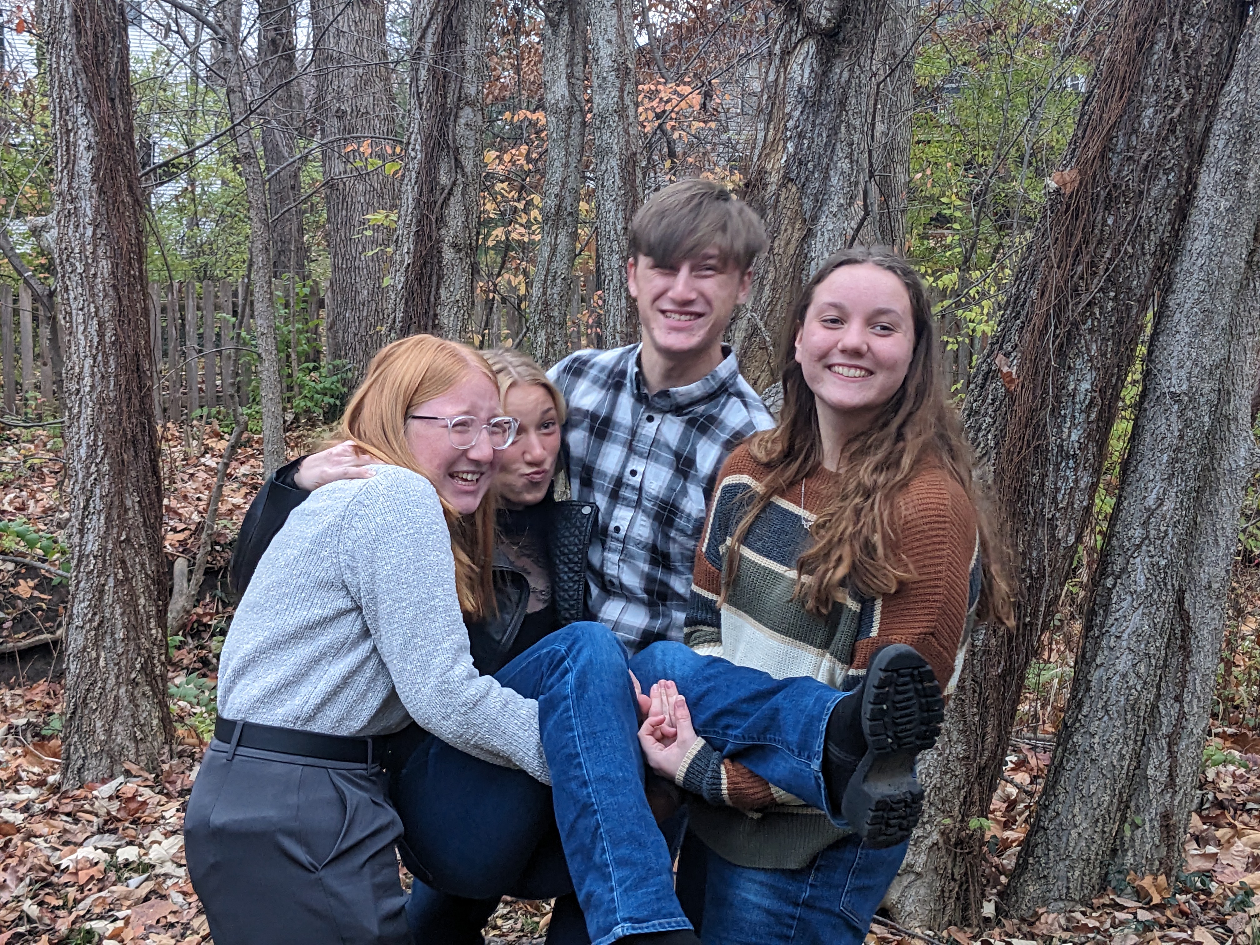 PXL 20241128 221732223