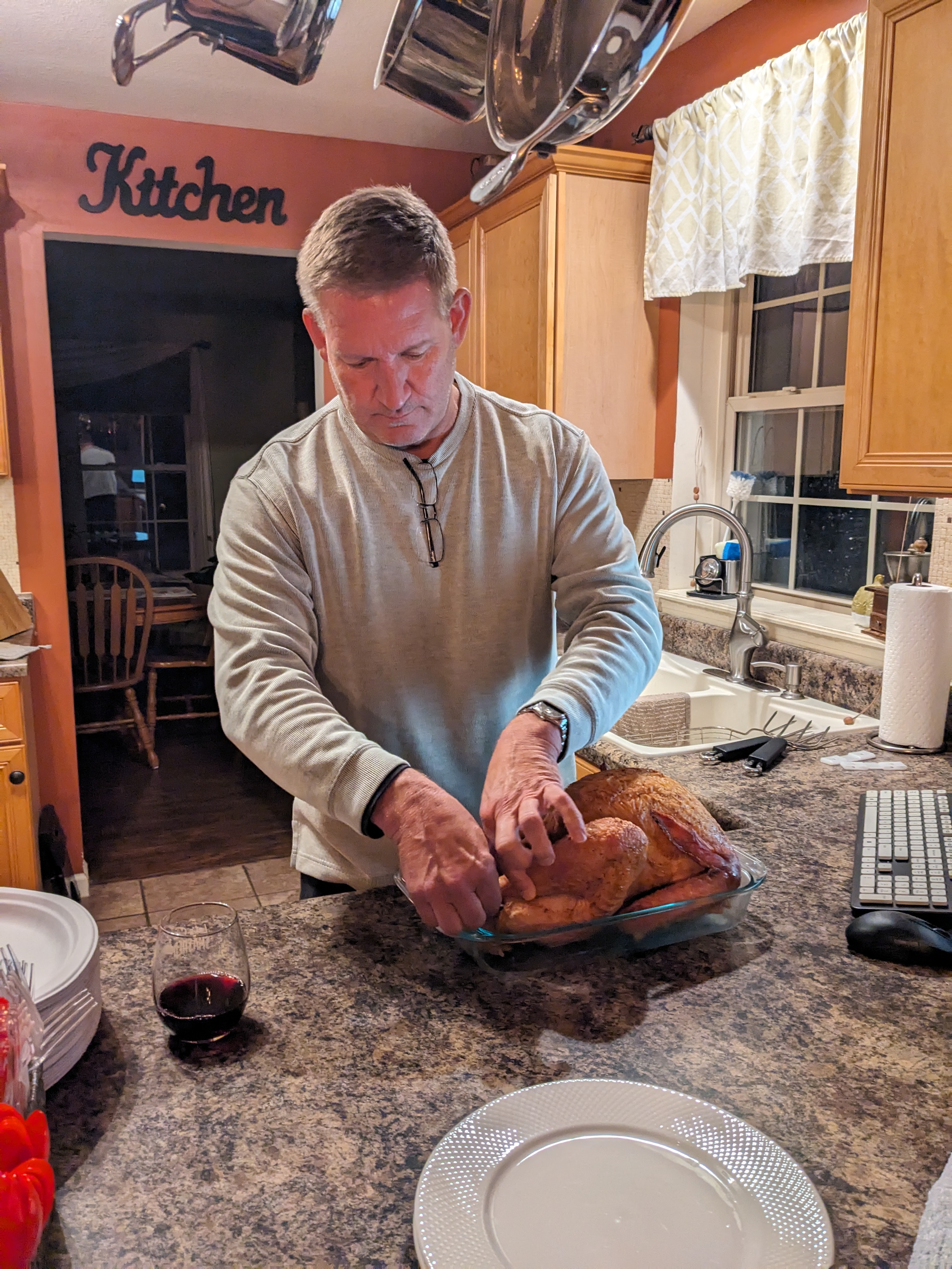 PXL 20241128 232232435