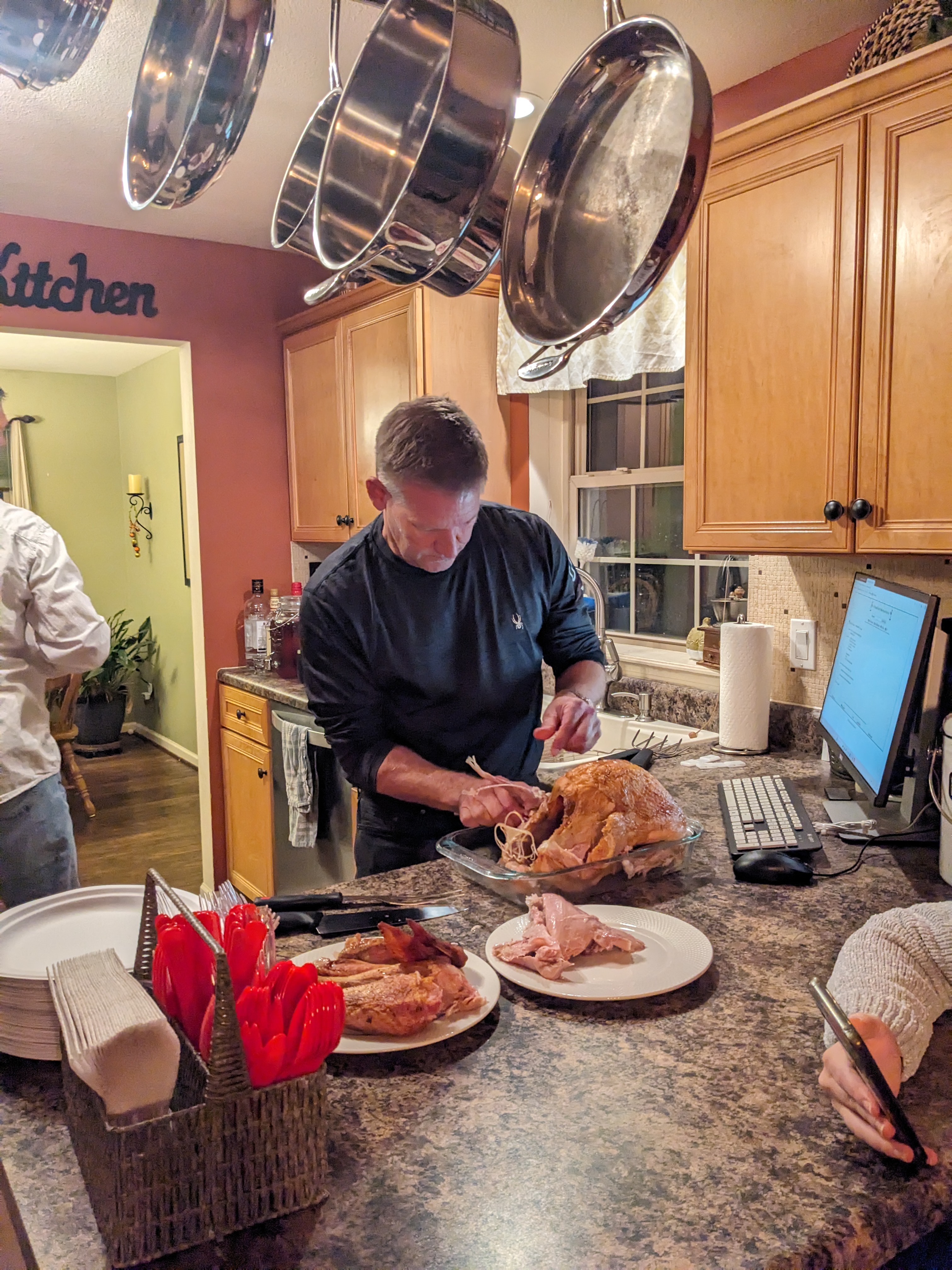 PXL 20241128 232534015