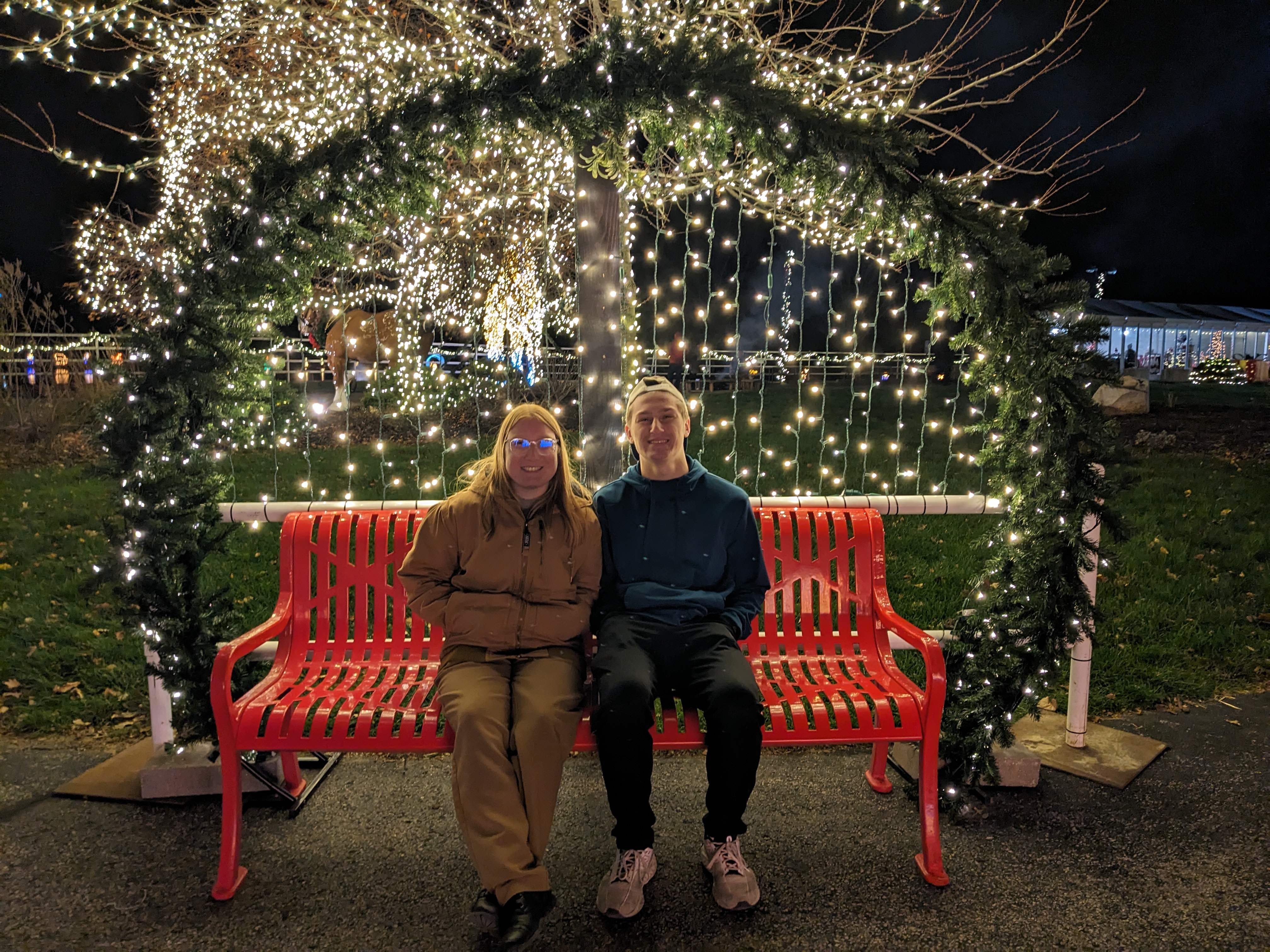 PXL 20241130 010413859