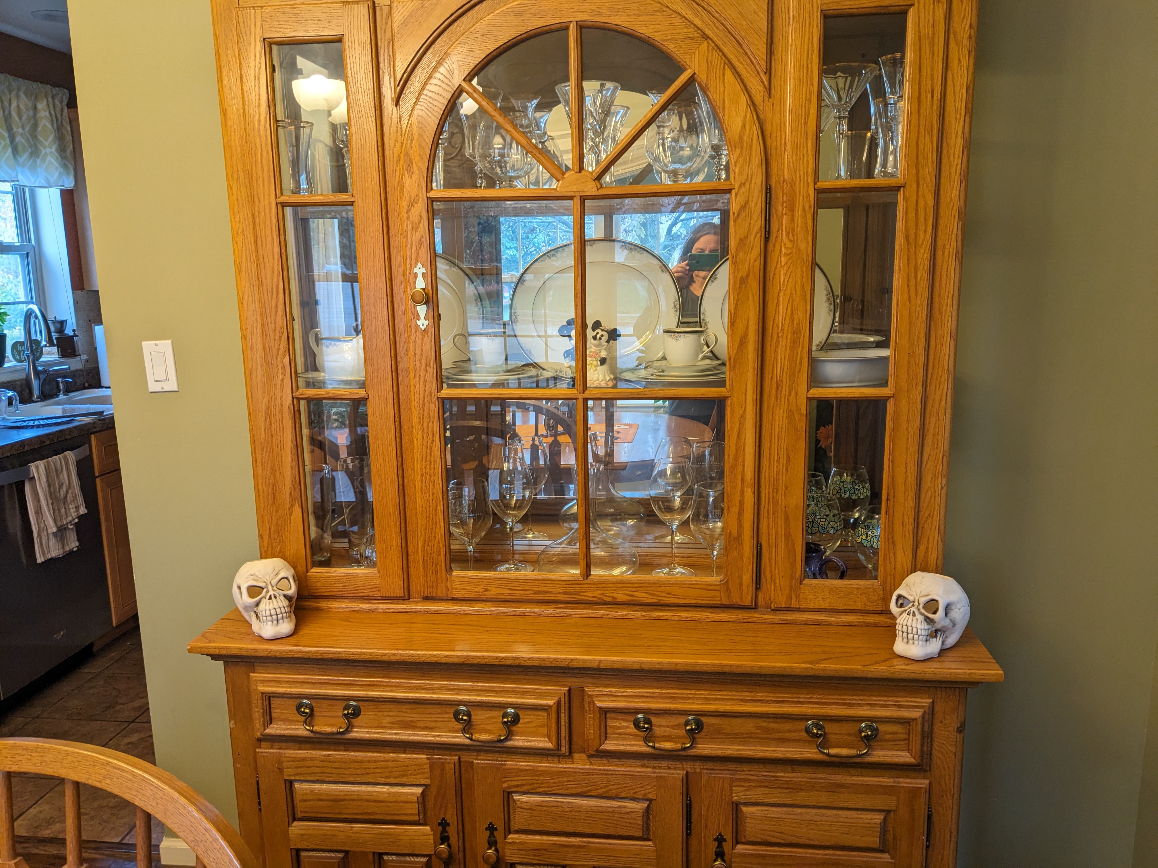 PXL 20231029 183502100