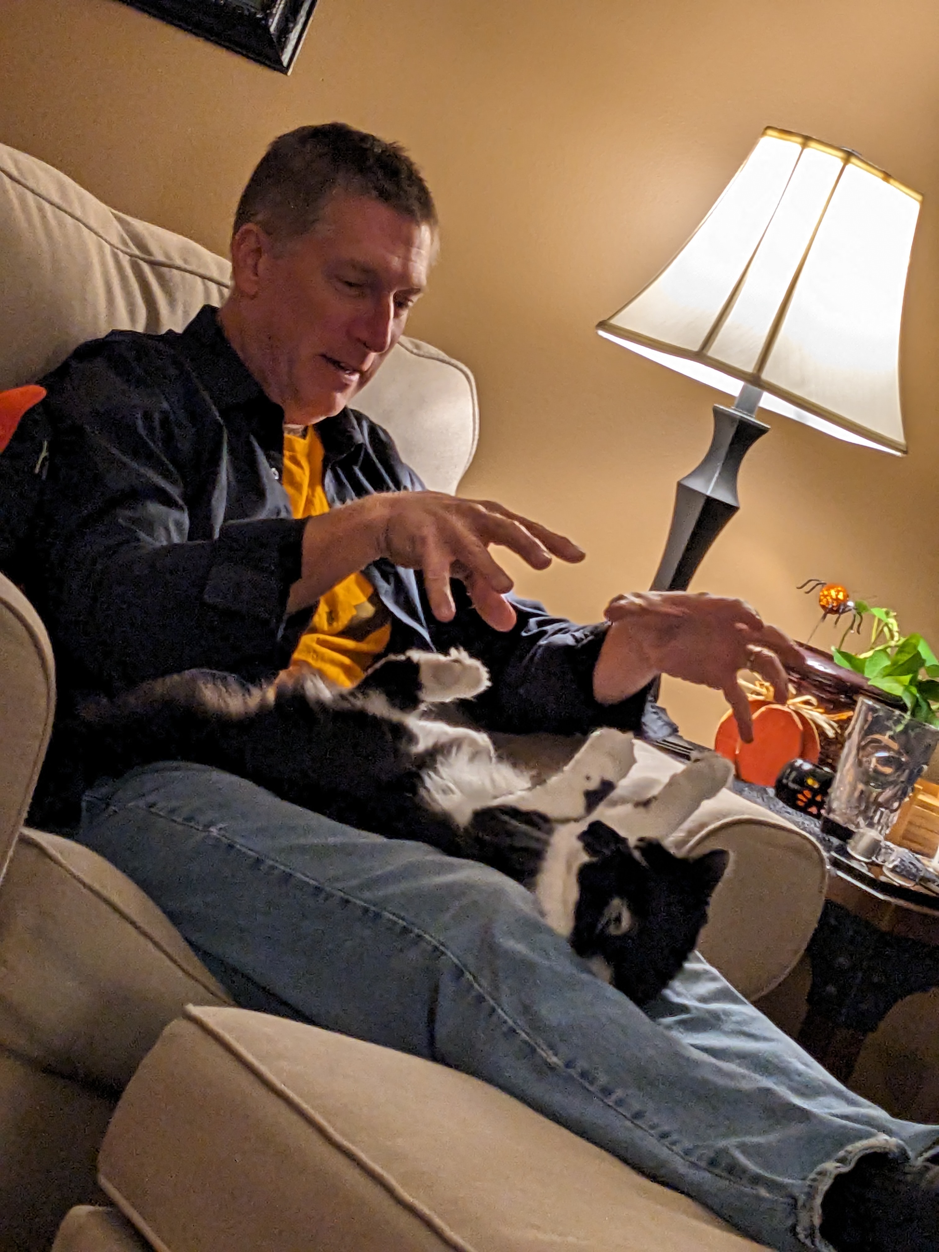 PXL 20231101 005005326