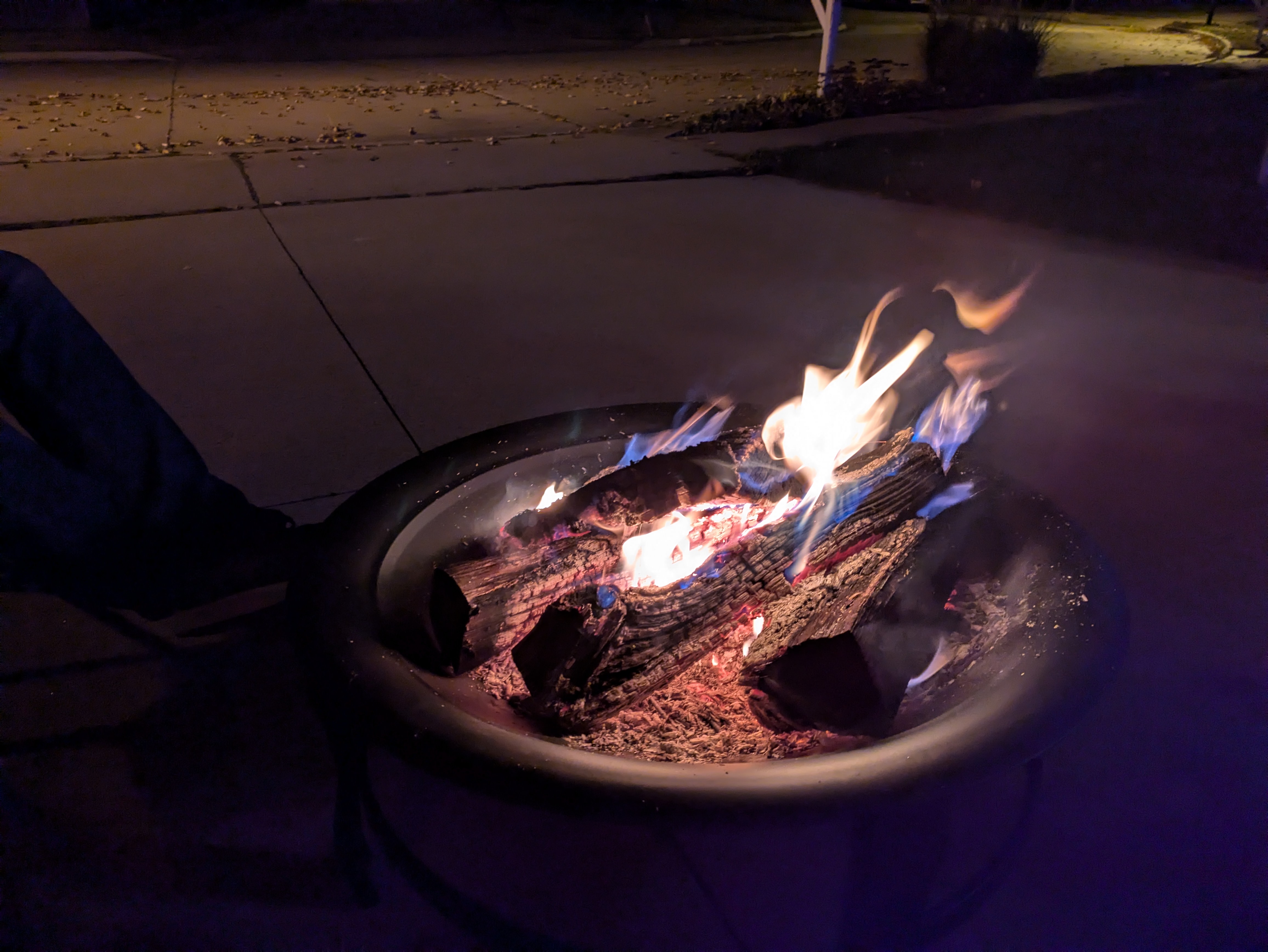 PXL 20241101 000914219