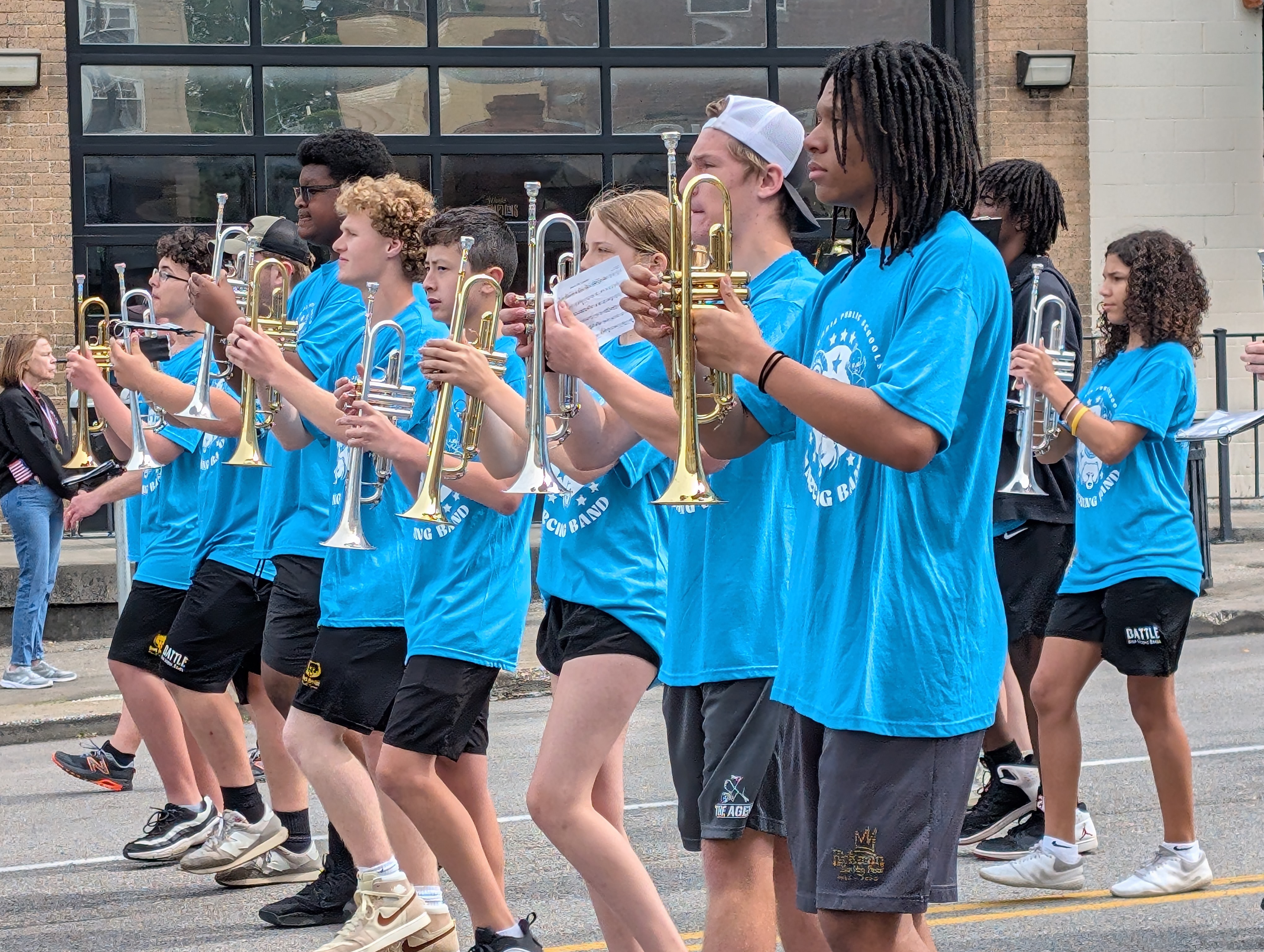 PXL 20250526 152431454