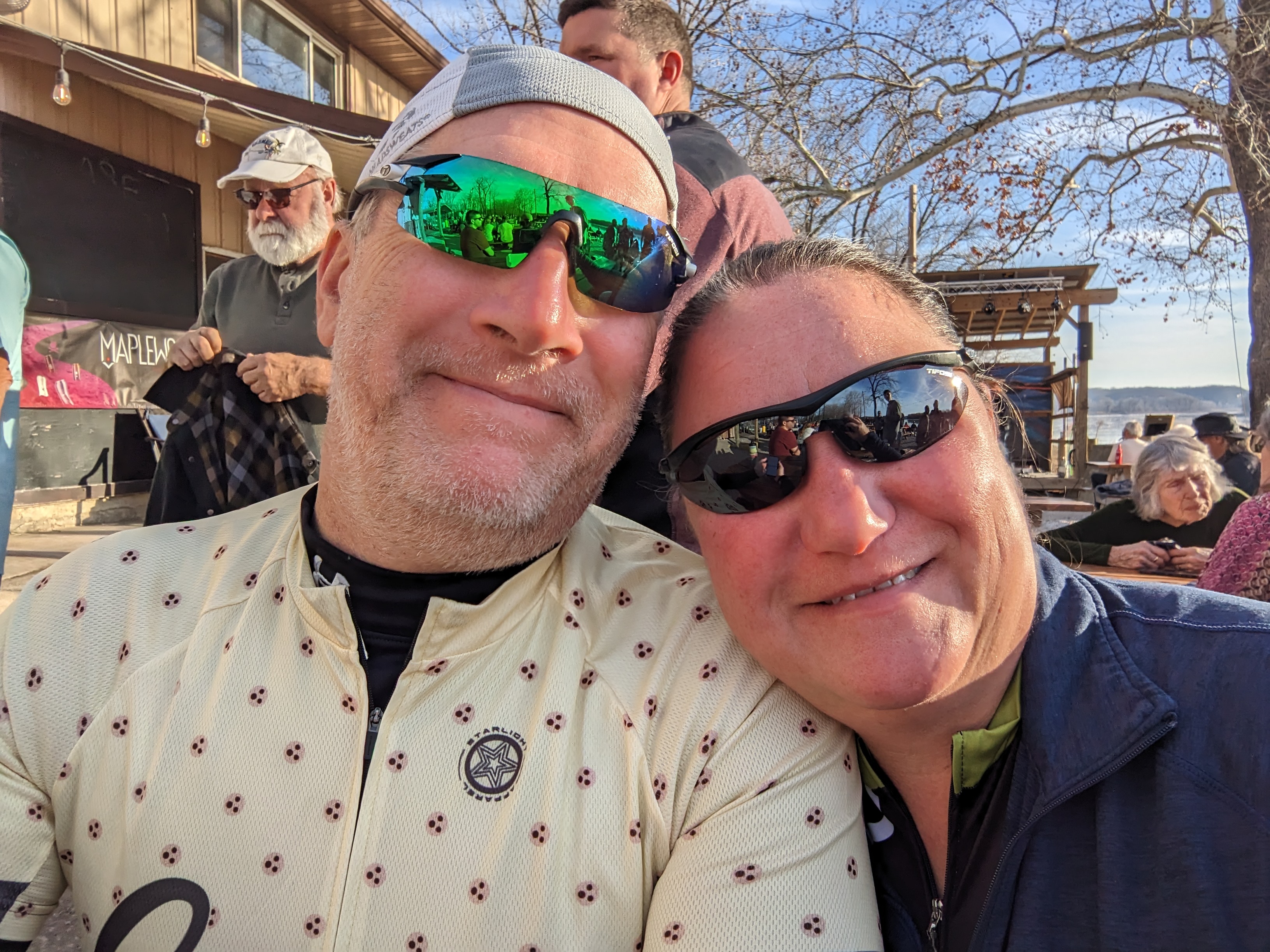 PXL 20230101 212522866