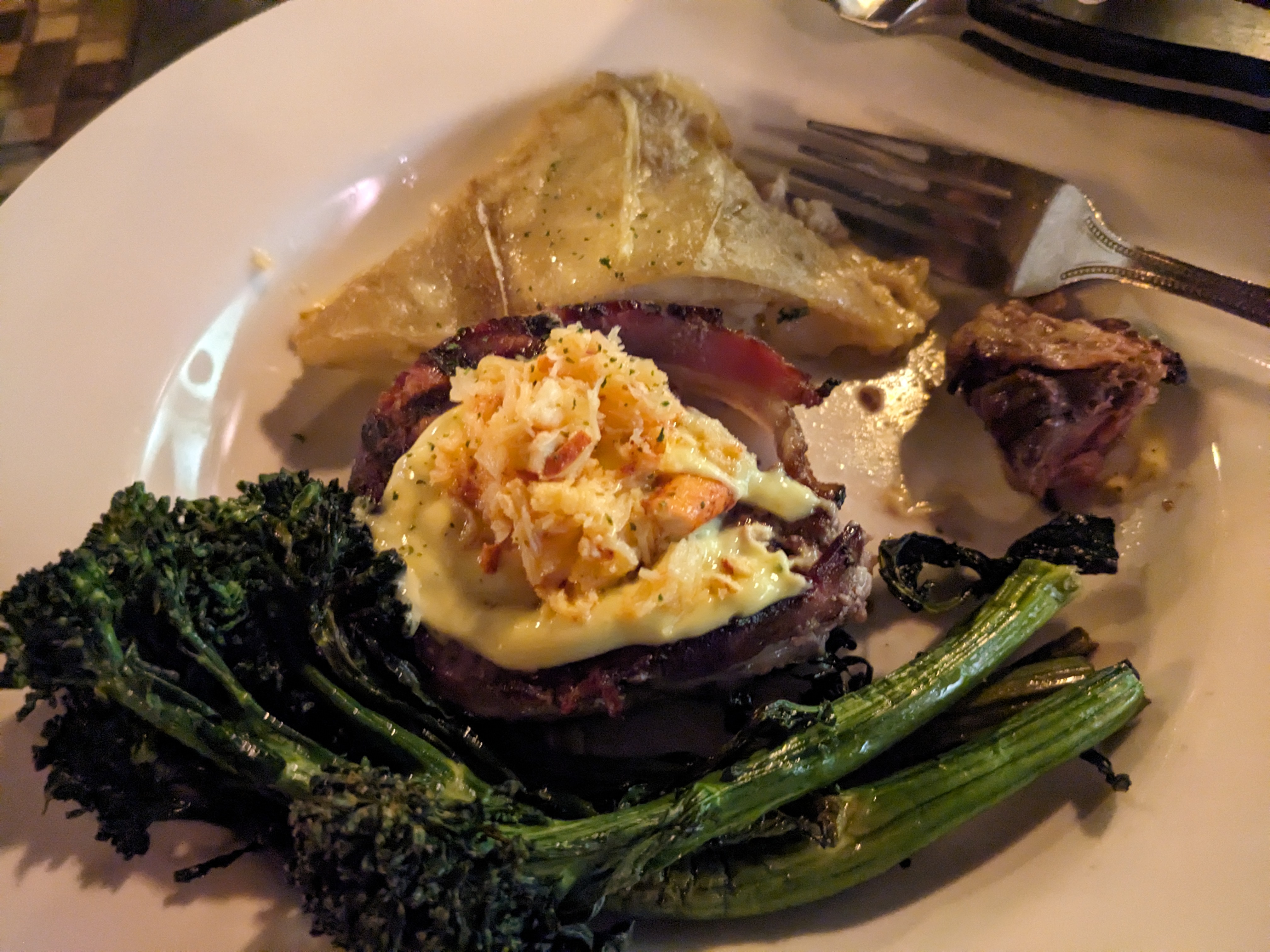 PXL 20240101 012211999