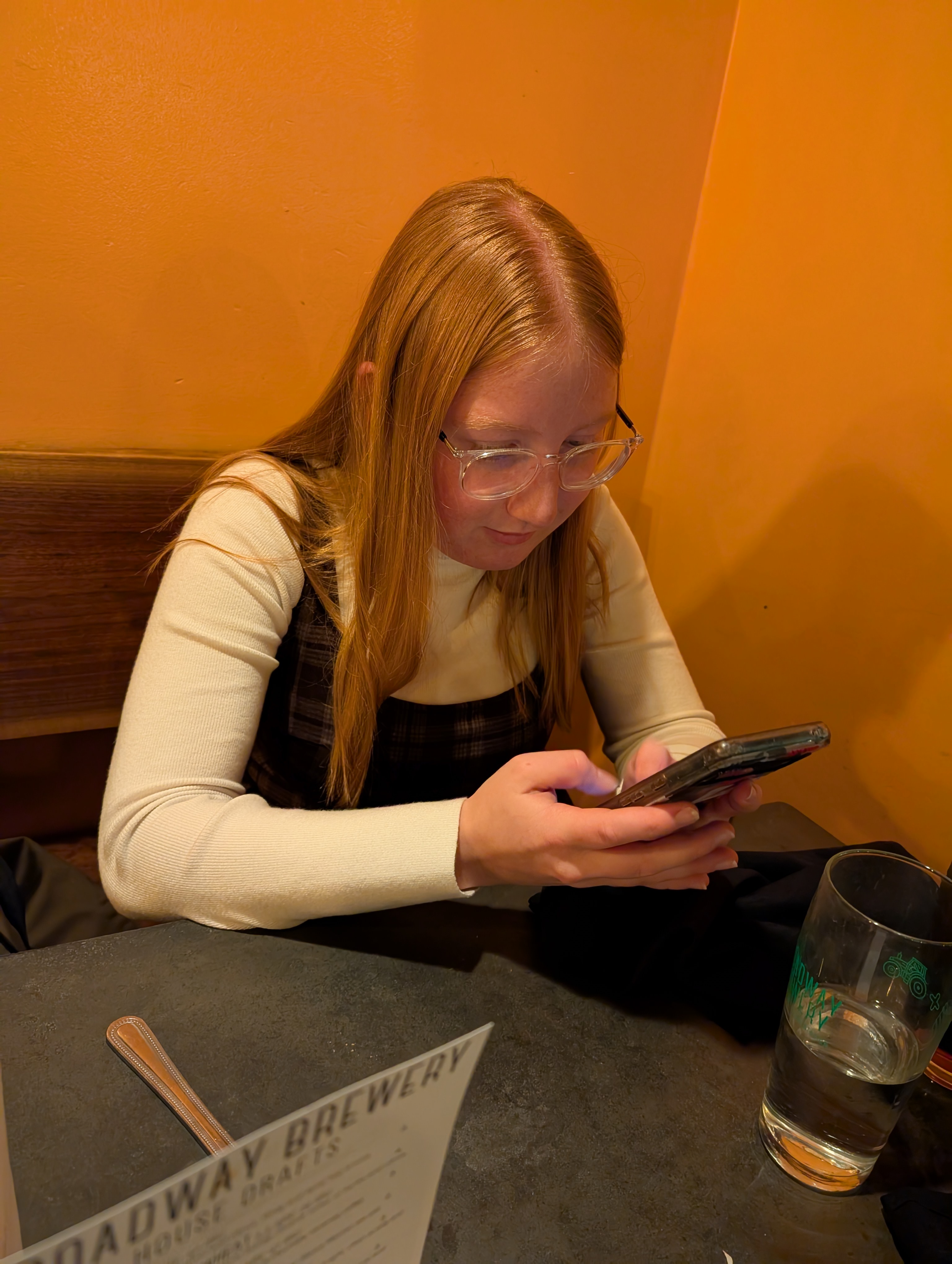 PXL 20250101 041053419