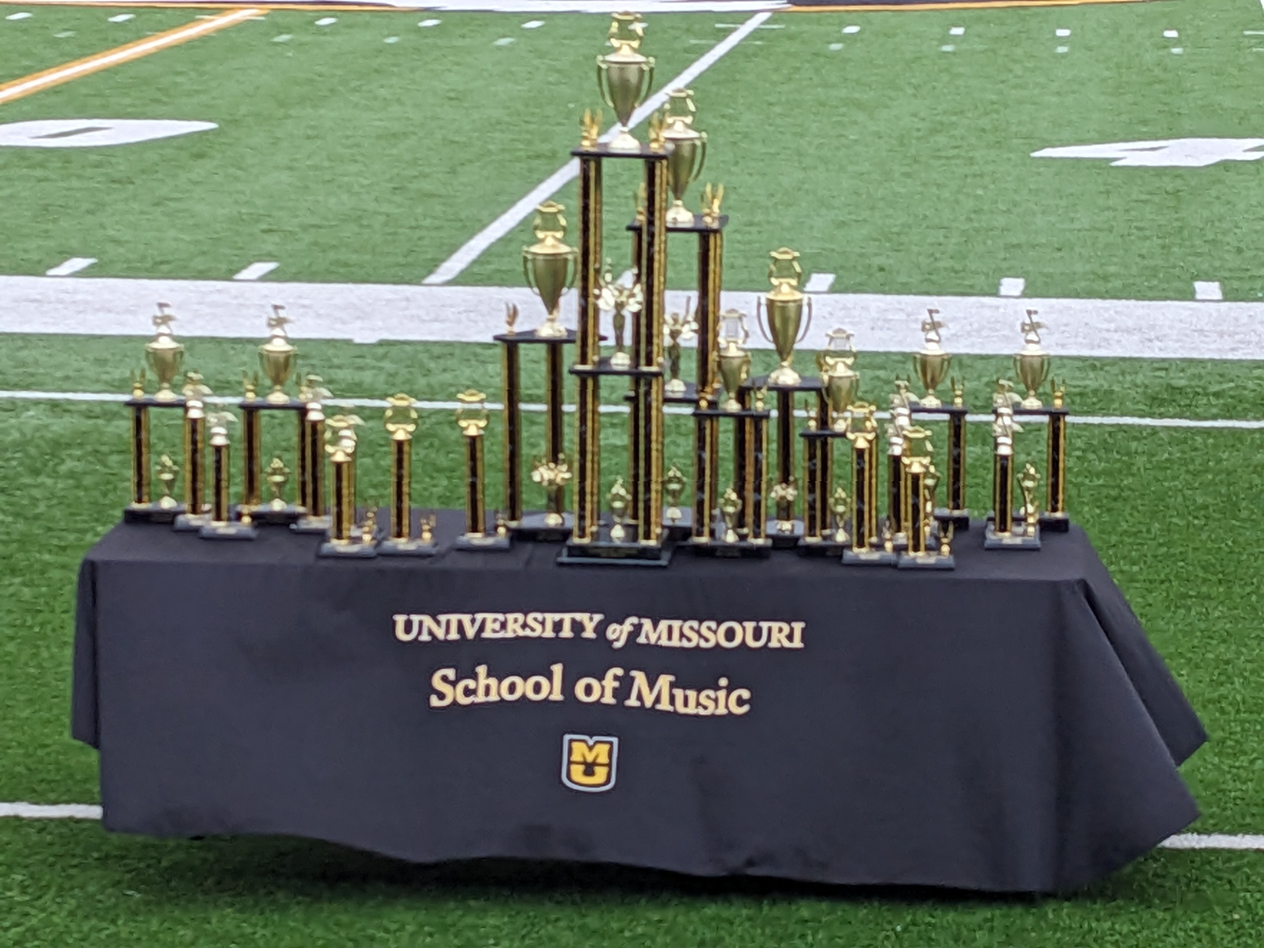 PXL 20231014 212129198