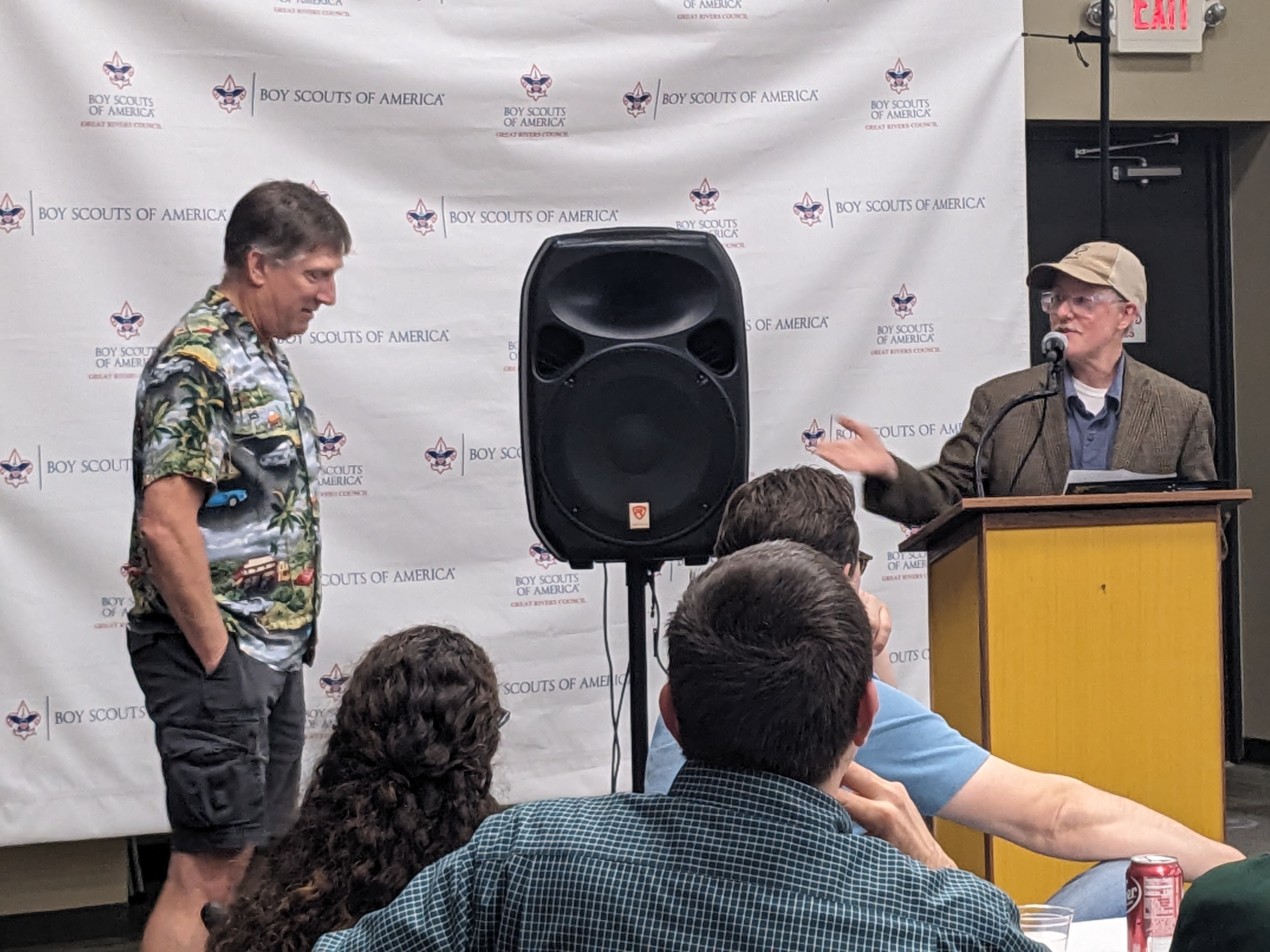 PXL 20240516 003538468