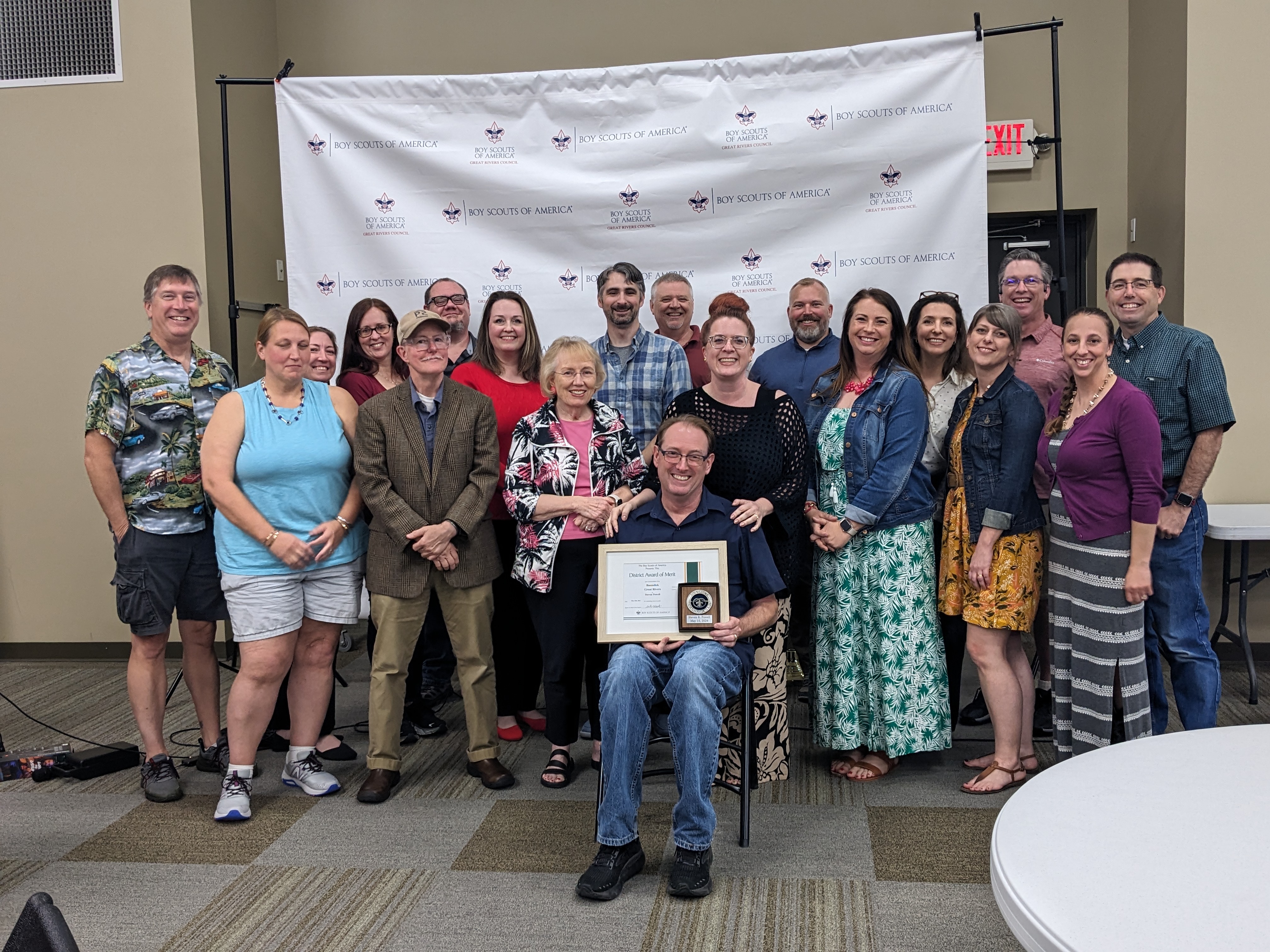 PXL 20240516 005404402