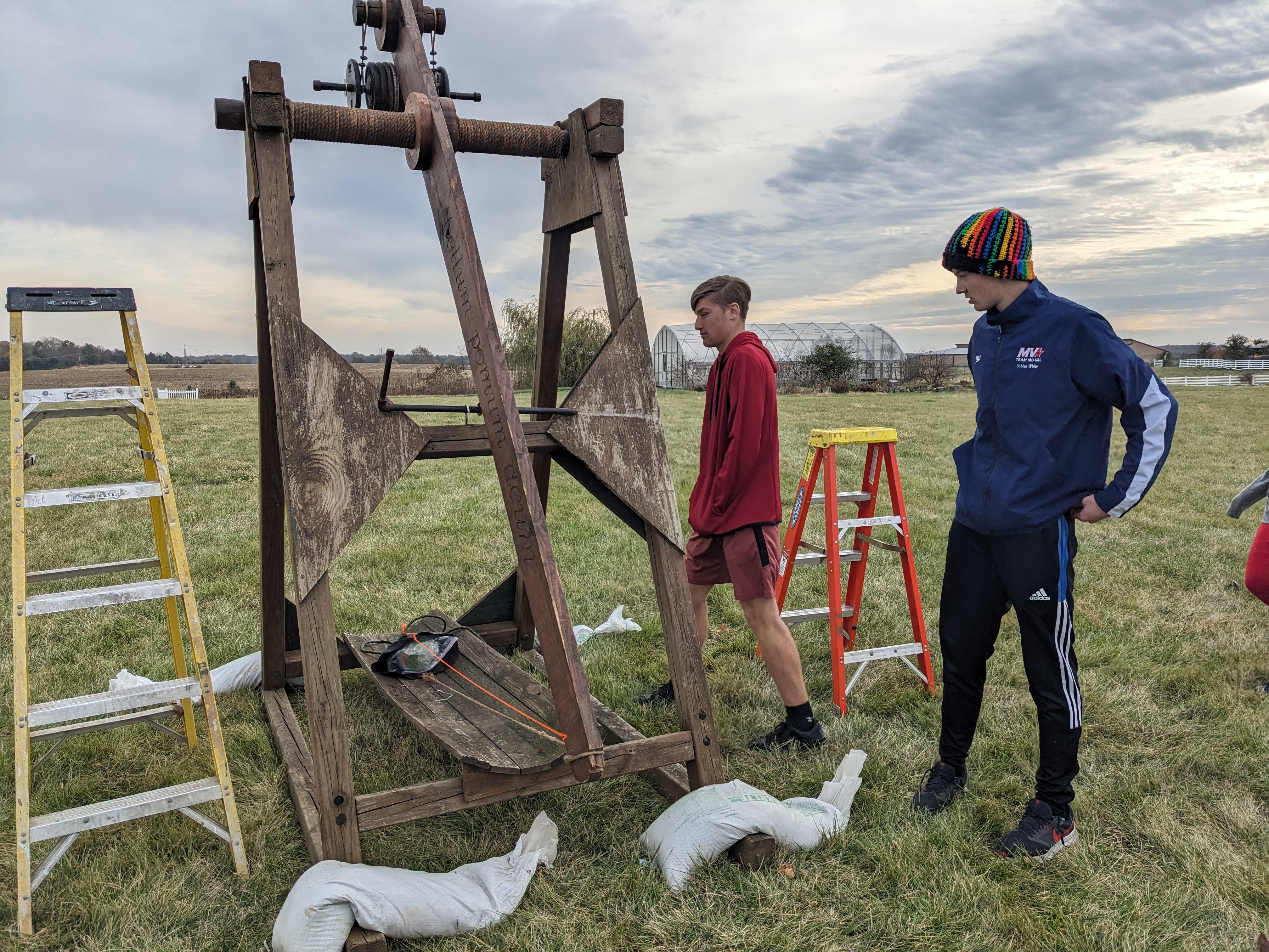 PXL 20231104 141955668.MP