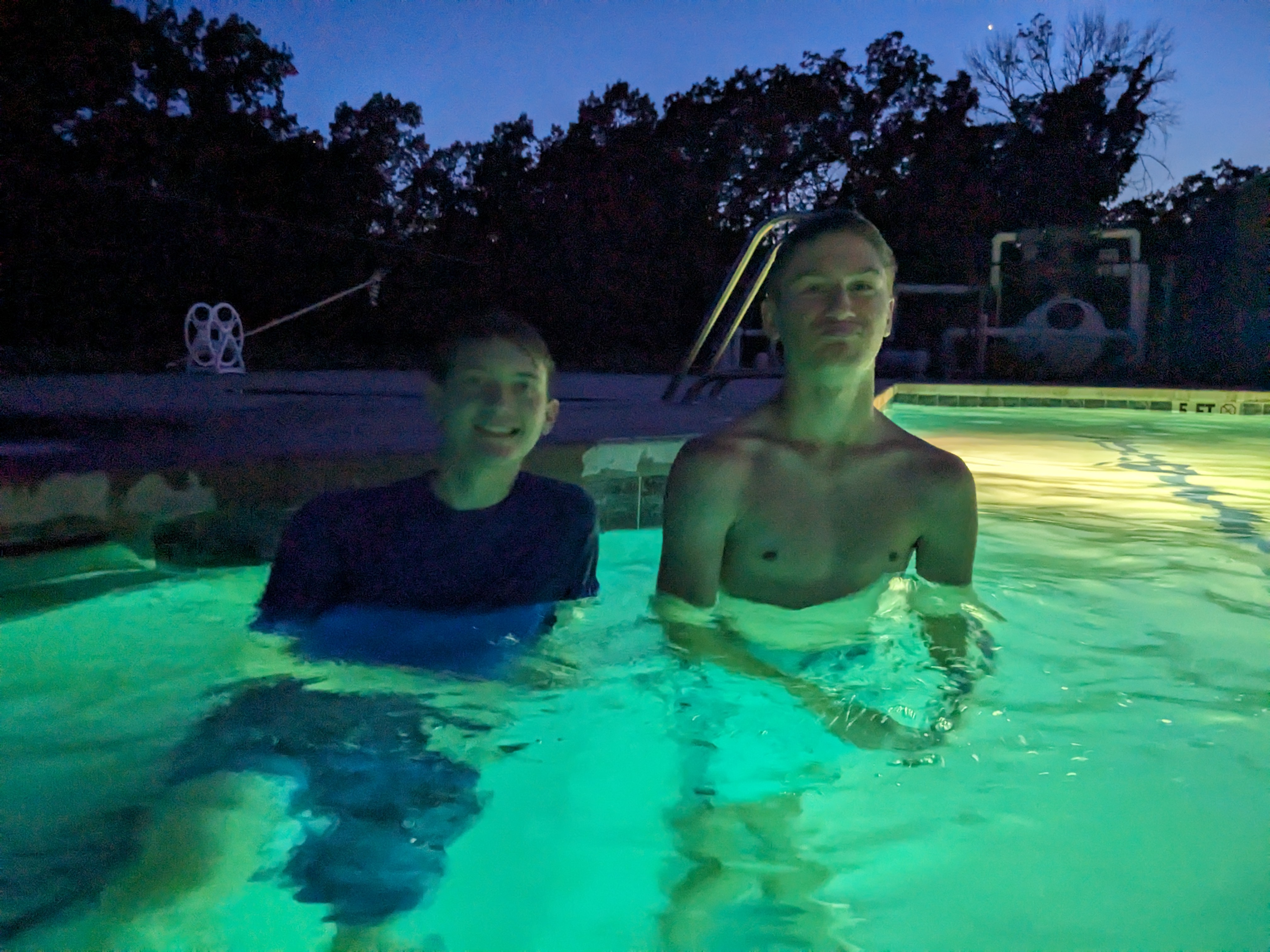 PXL 20230705 022053972.MP