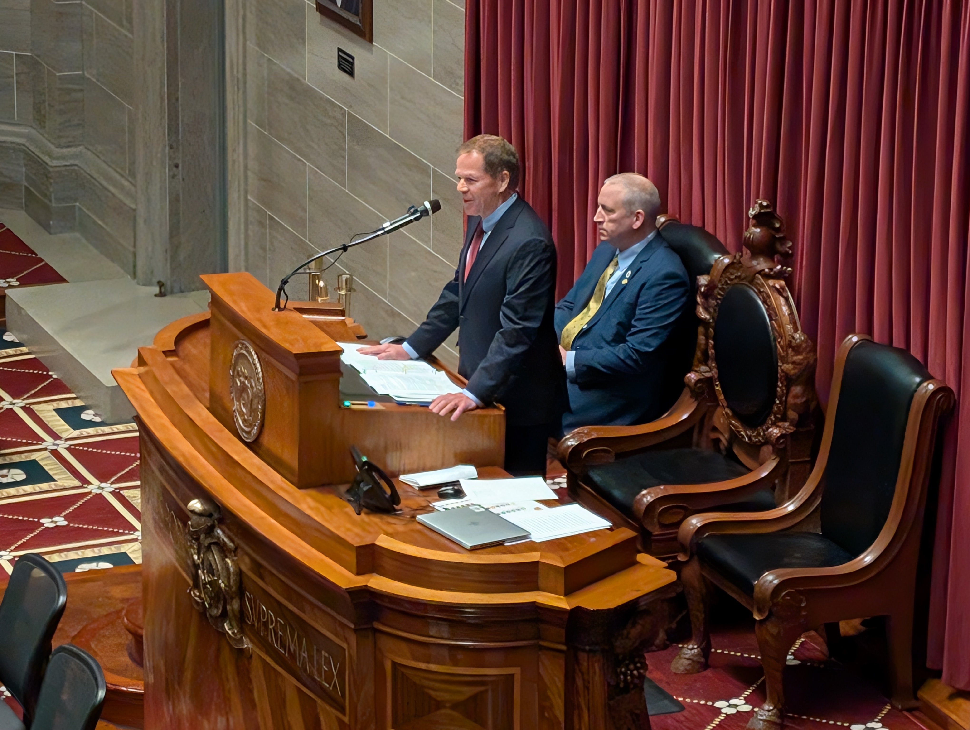 PXL 20250217 181324210