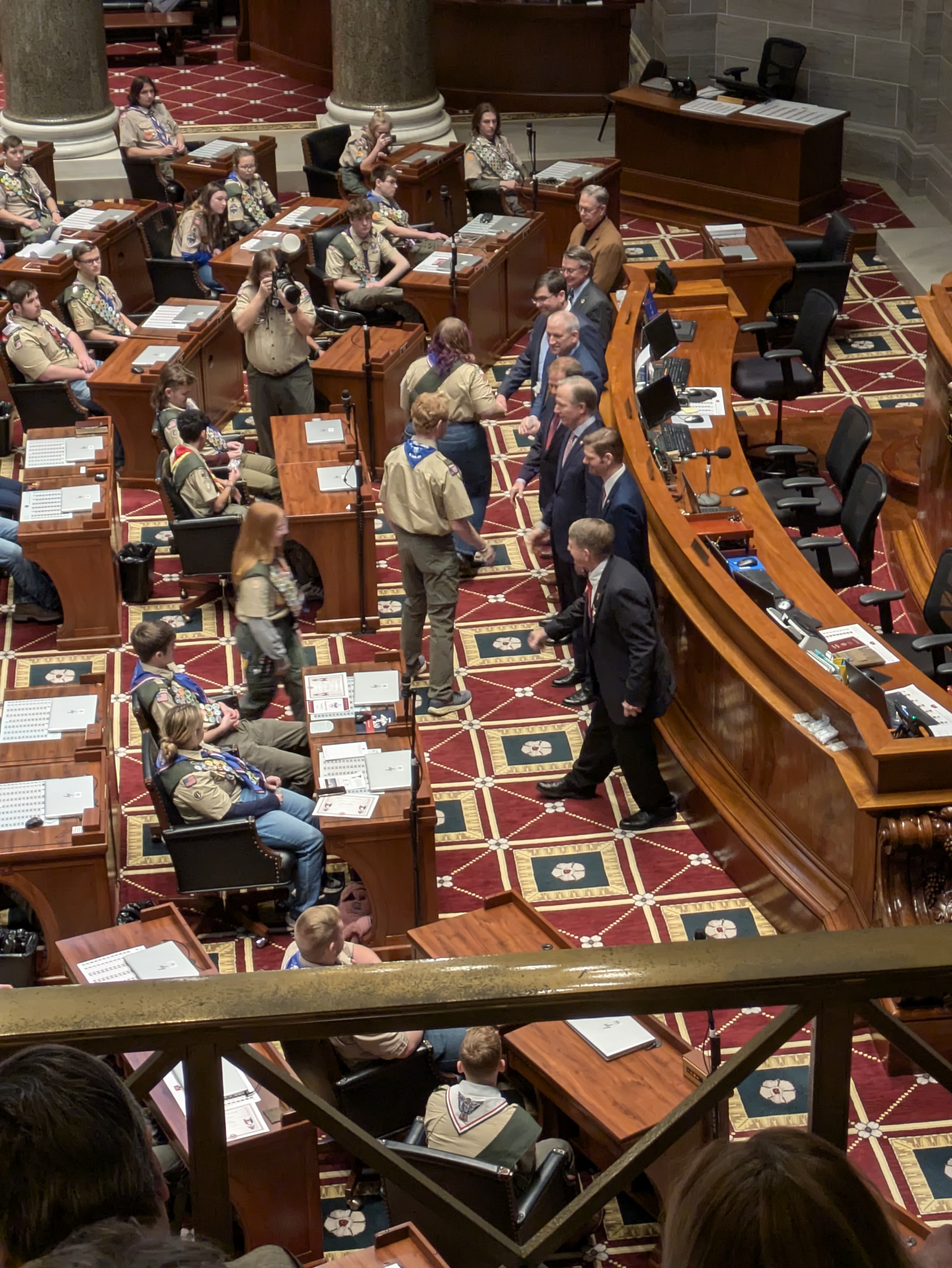 PXL 20250217 184536788.RAW 01.COVER