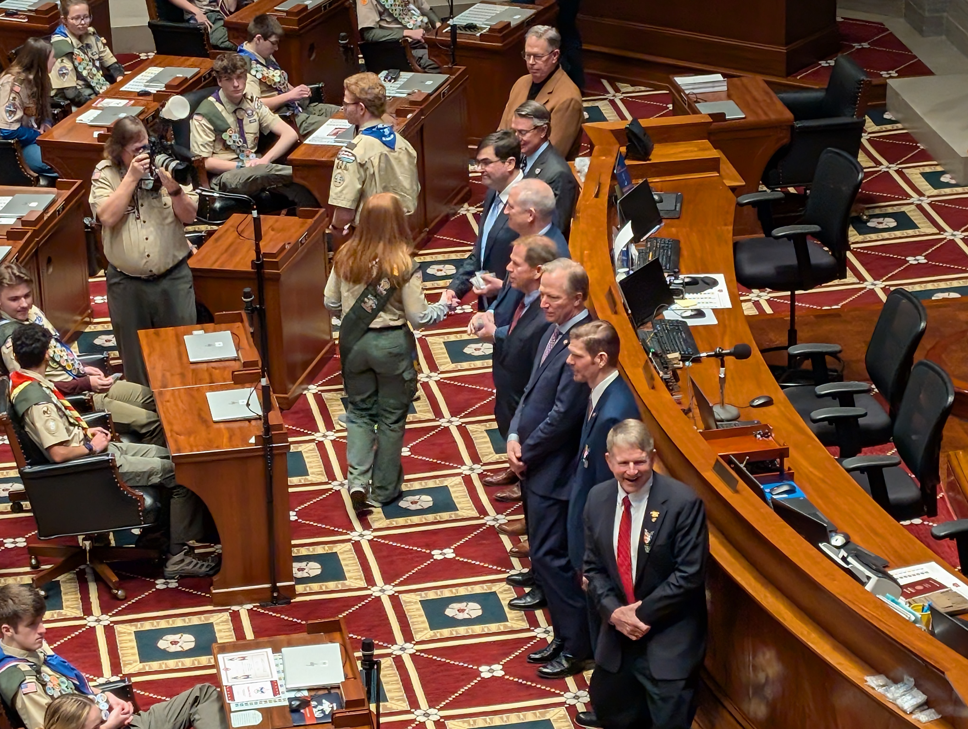 PXL 20250217 184543680