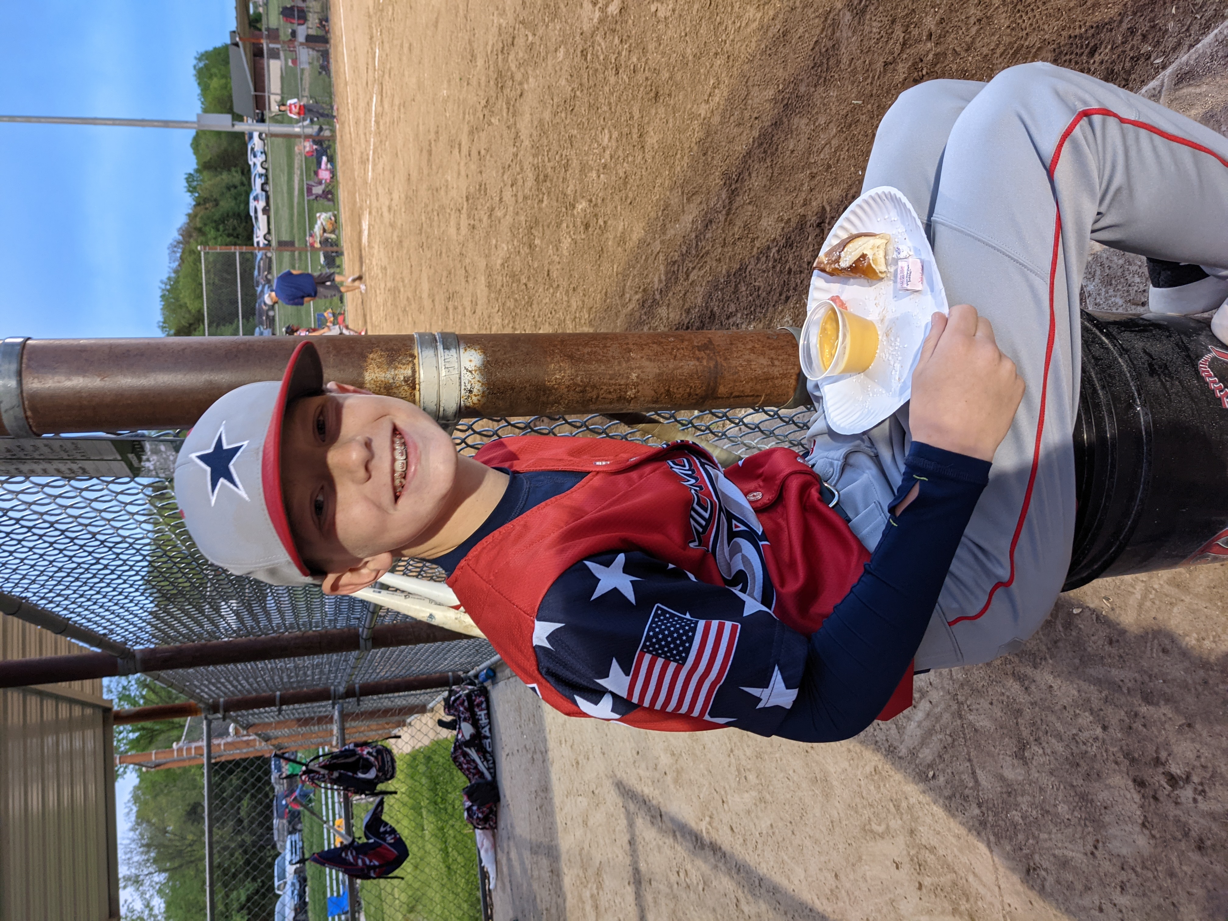 PXL 20210506 010005836