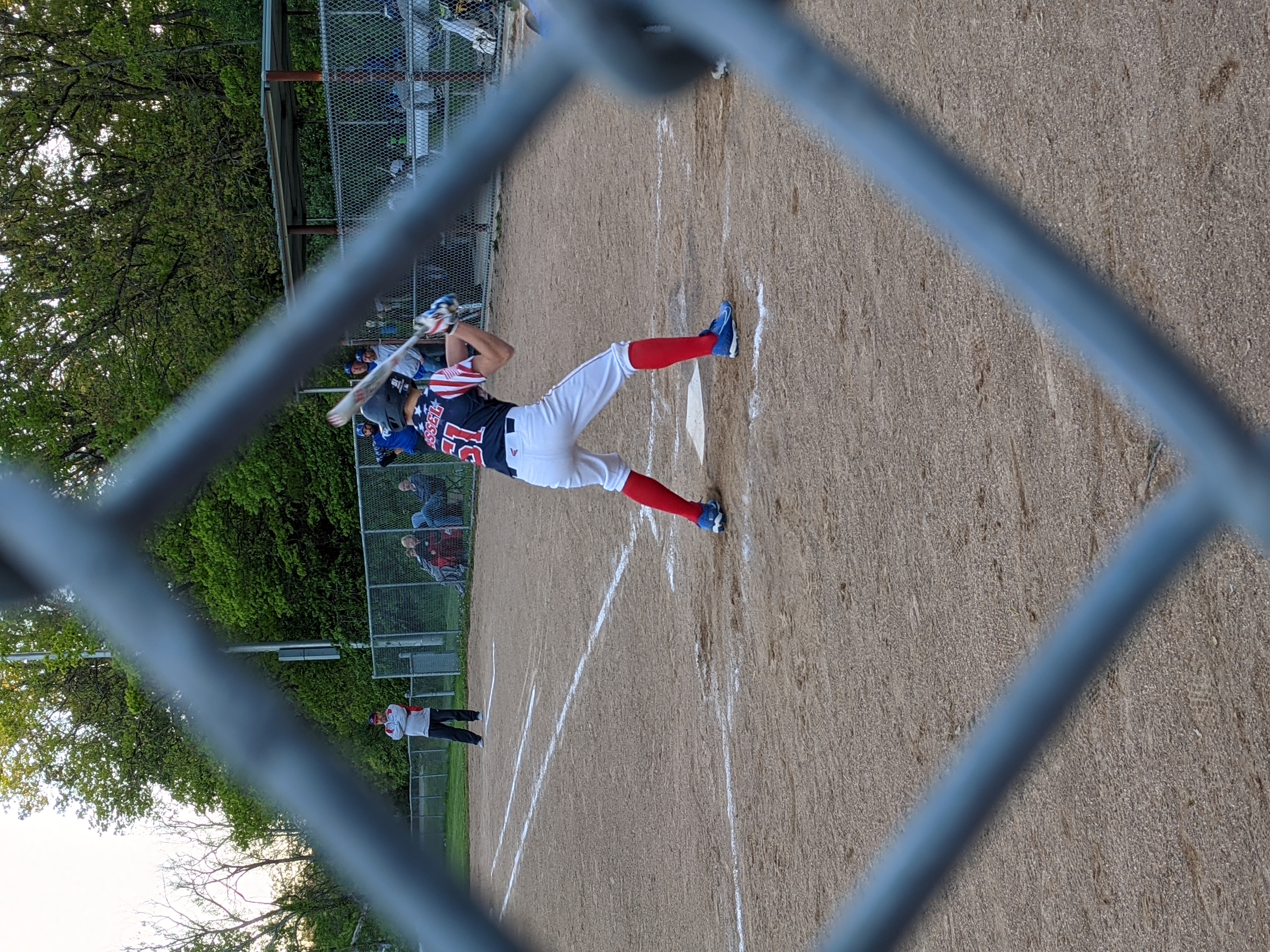 PXL 20210513 005439474