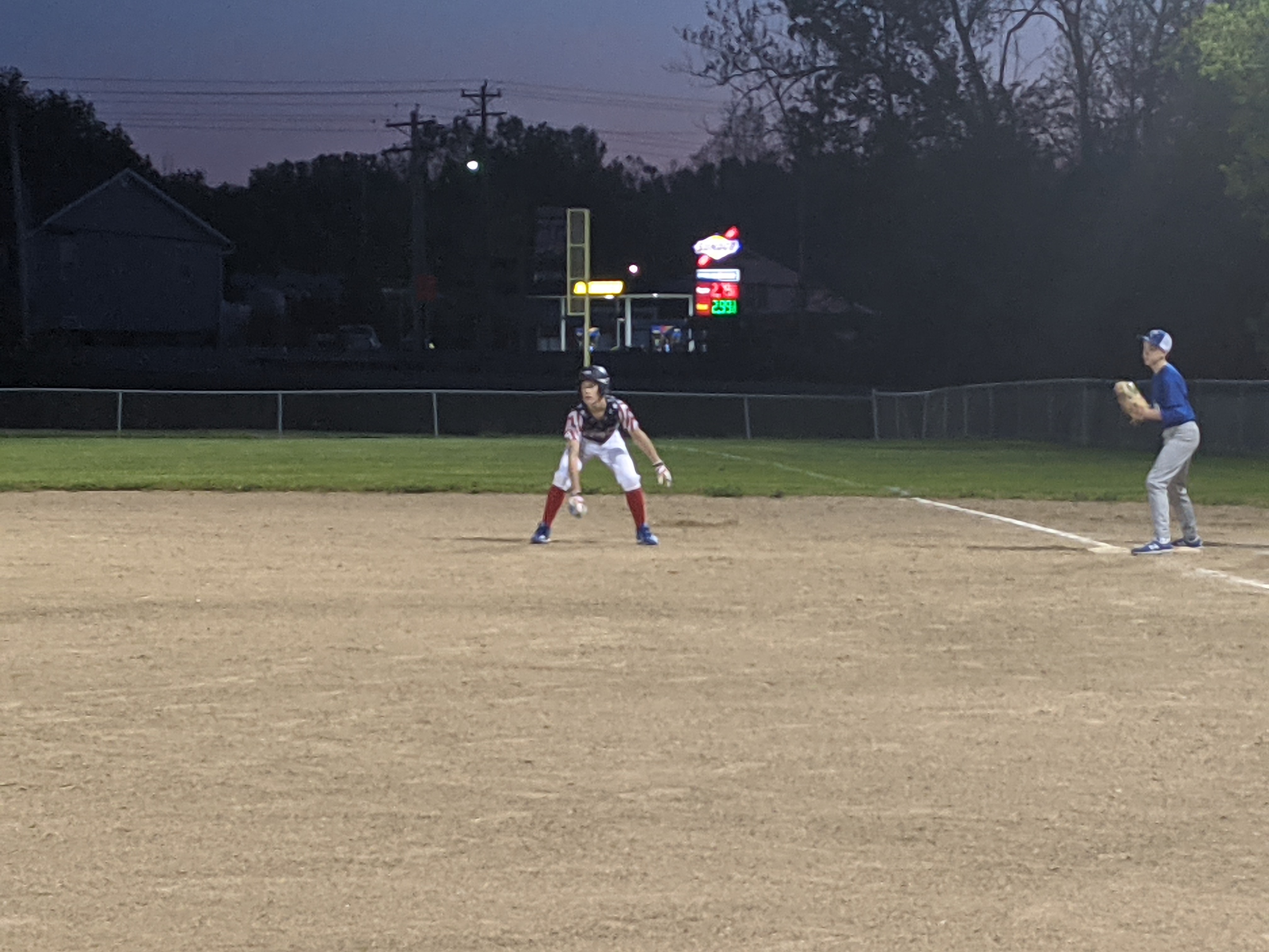 PXL 20210513 013452429