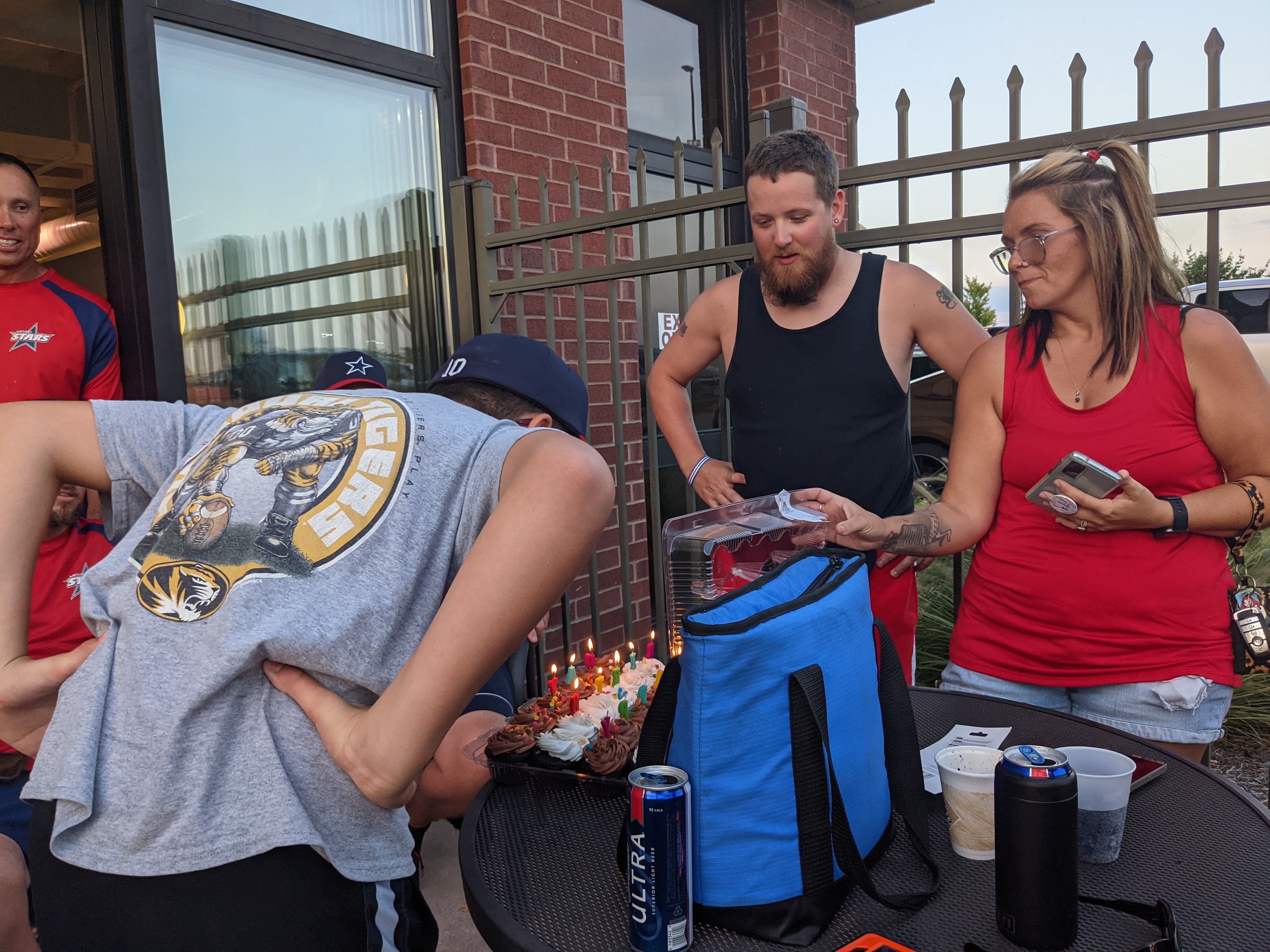 PXL 20210822 003733537