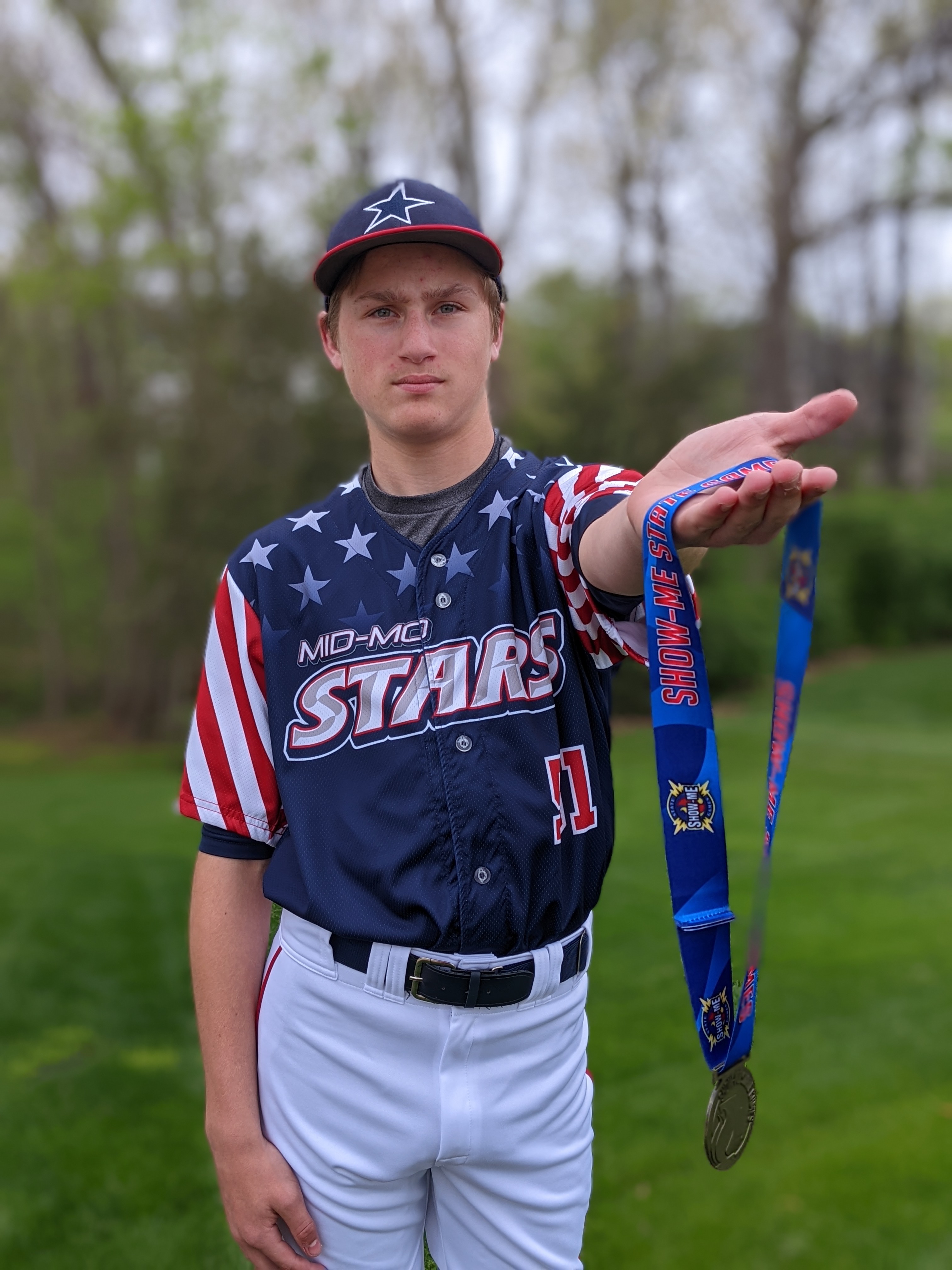 PXL 20220504 221855580.PORTRAIT